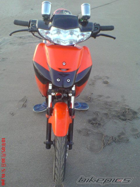 Photo 1988006
