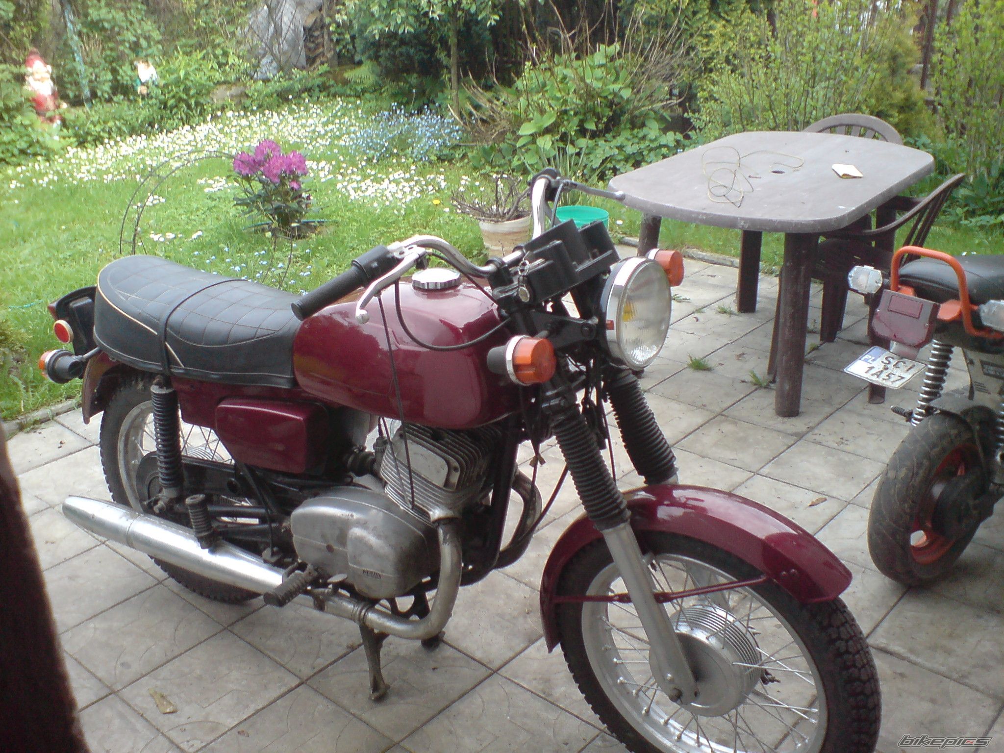 Bike Photo 1988052