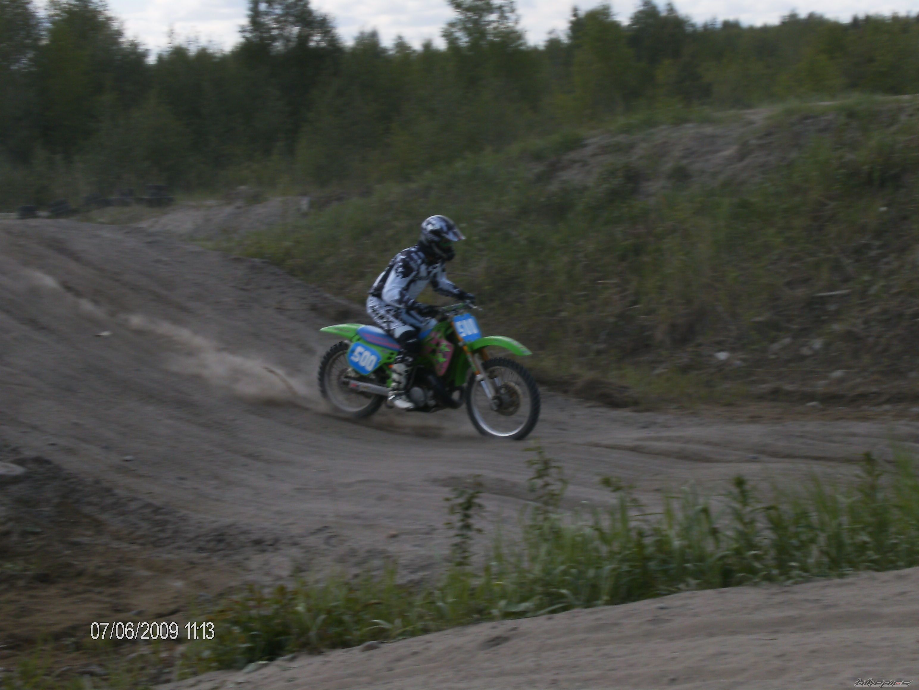 Photo 1988159