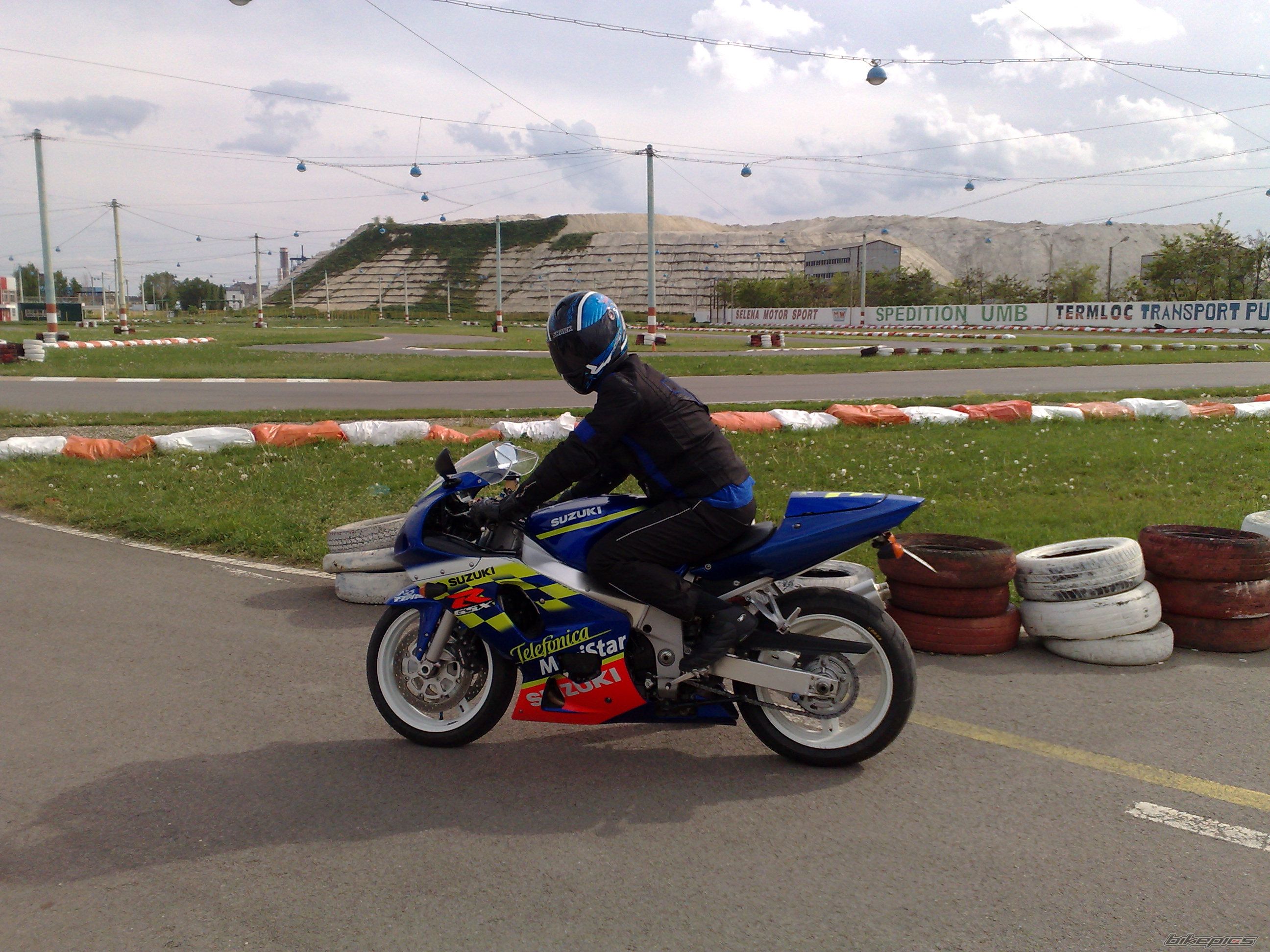 Bike Photo 1988171