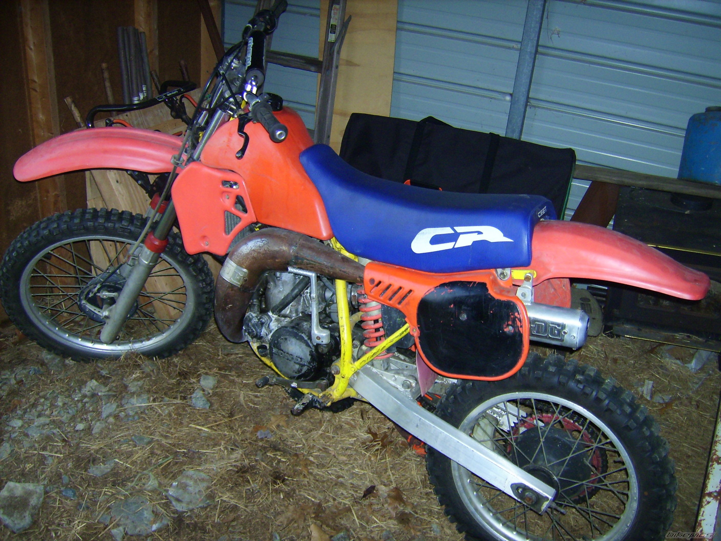 Photo 1988318