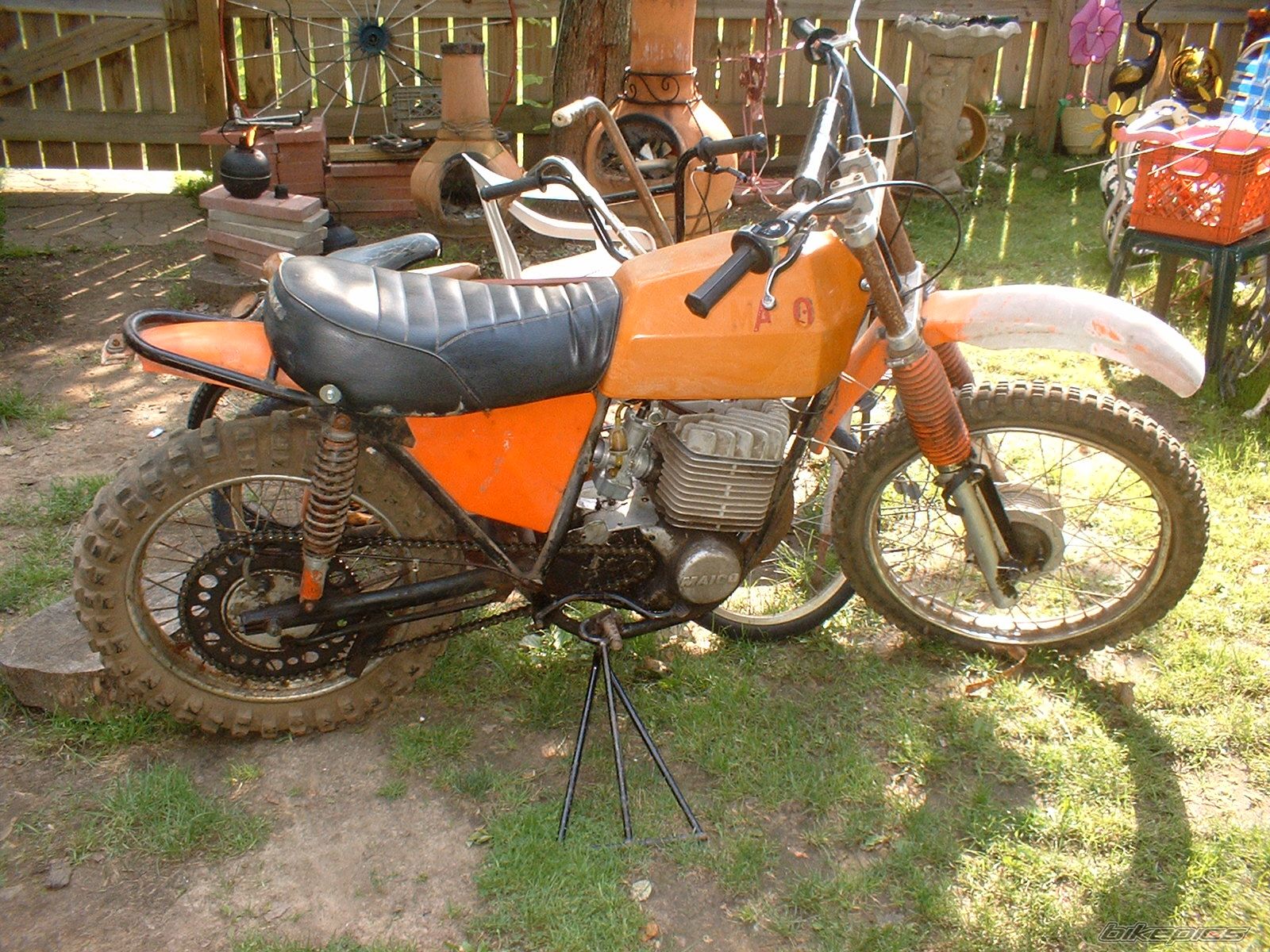 Photo 1988428