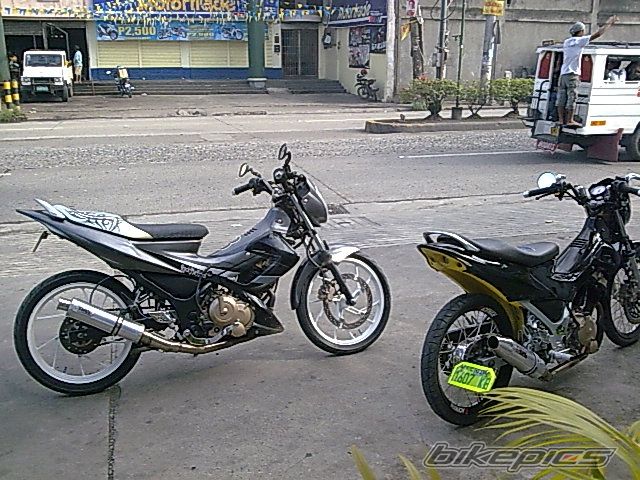 Photo 1988456