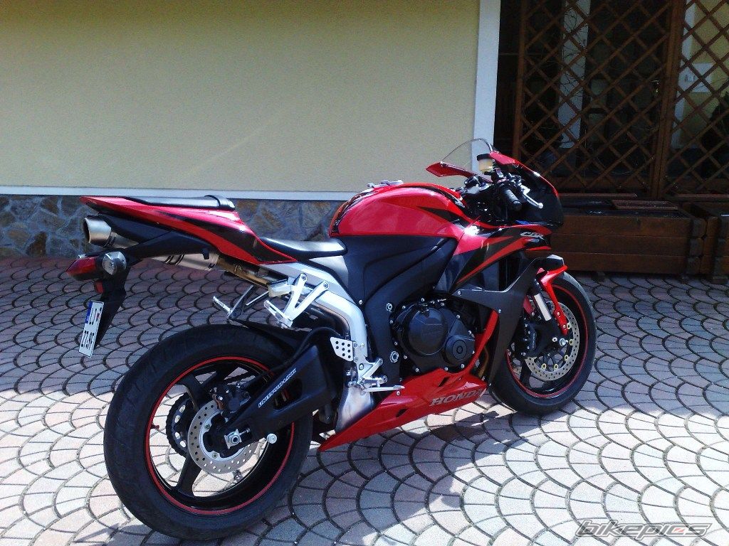 Bike Photo 1988581