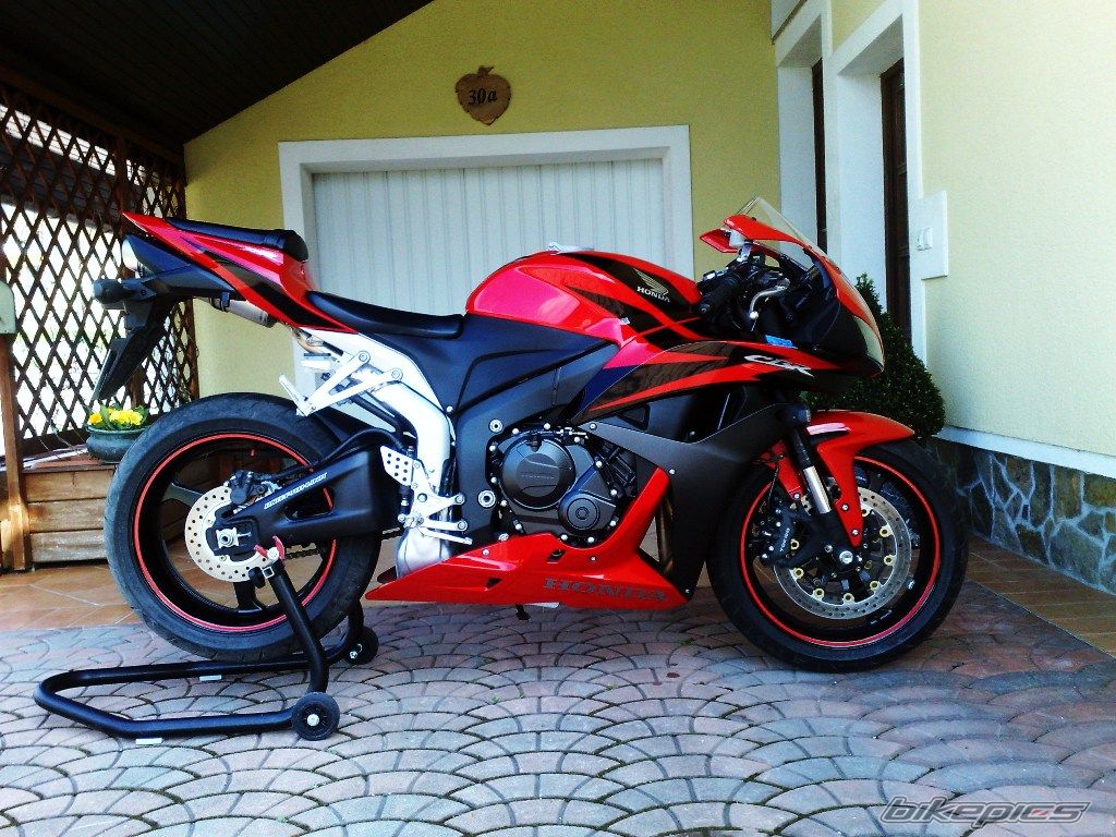Bike Photo 1988582