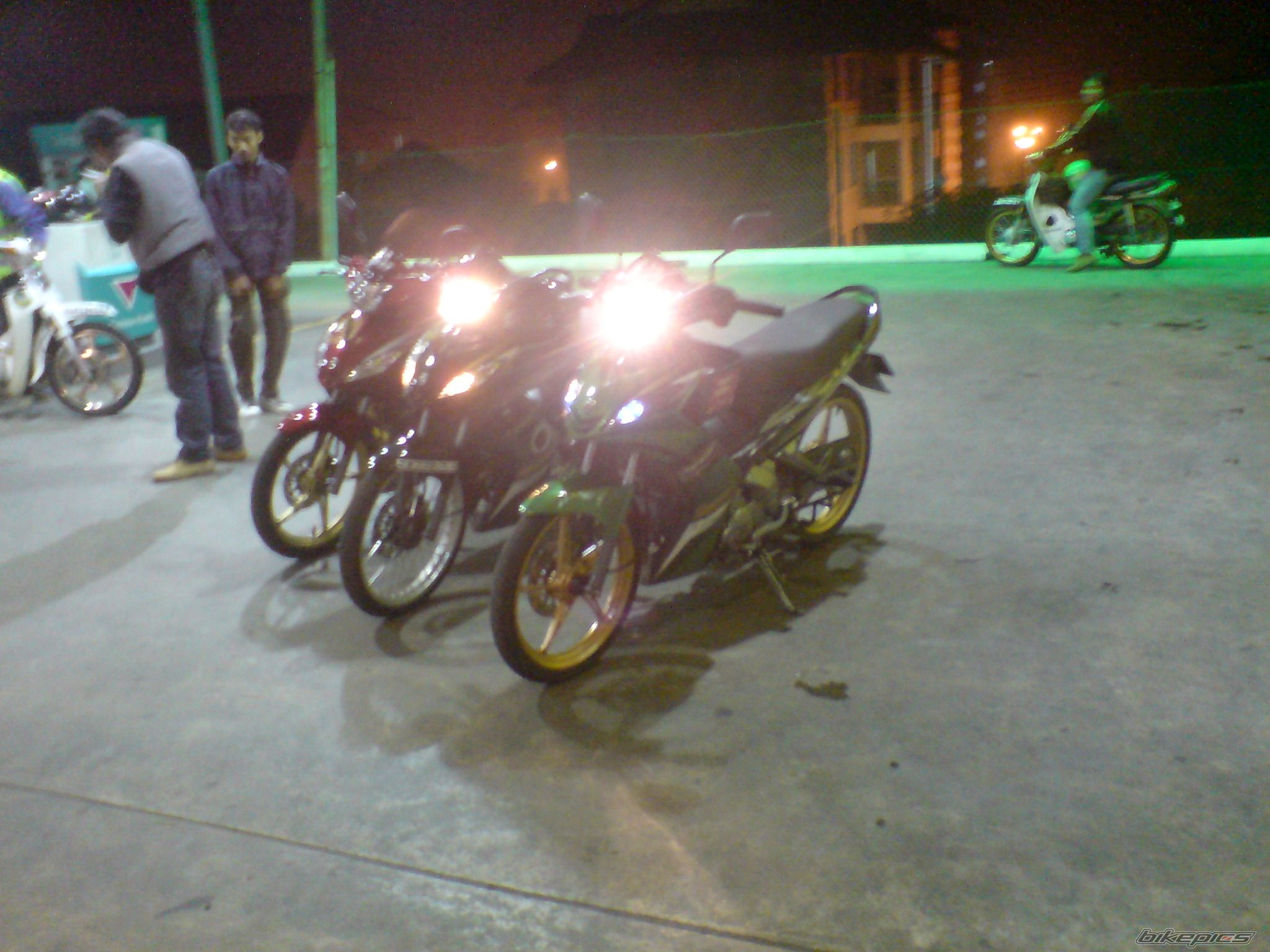 Photo 1988723