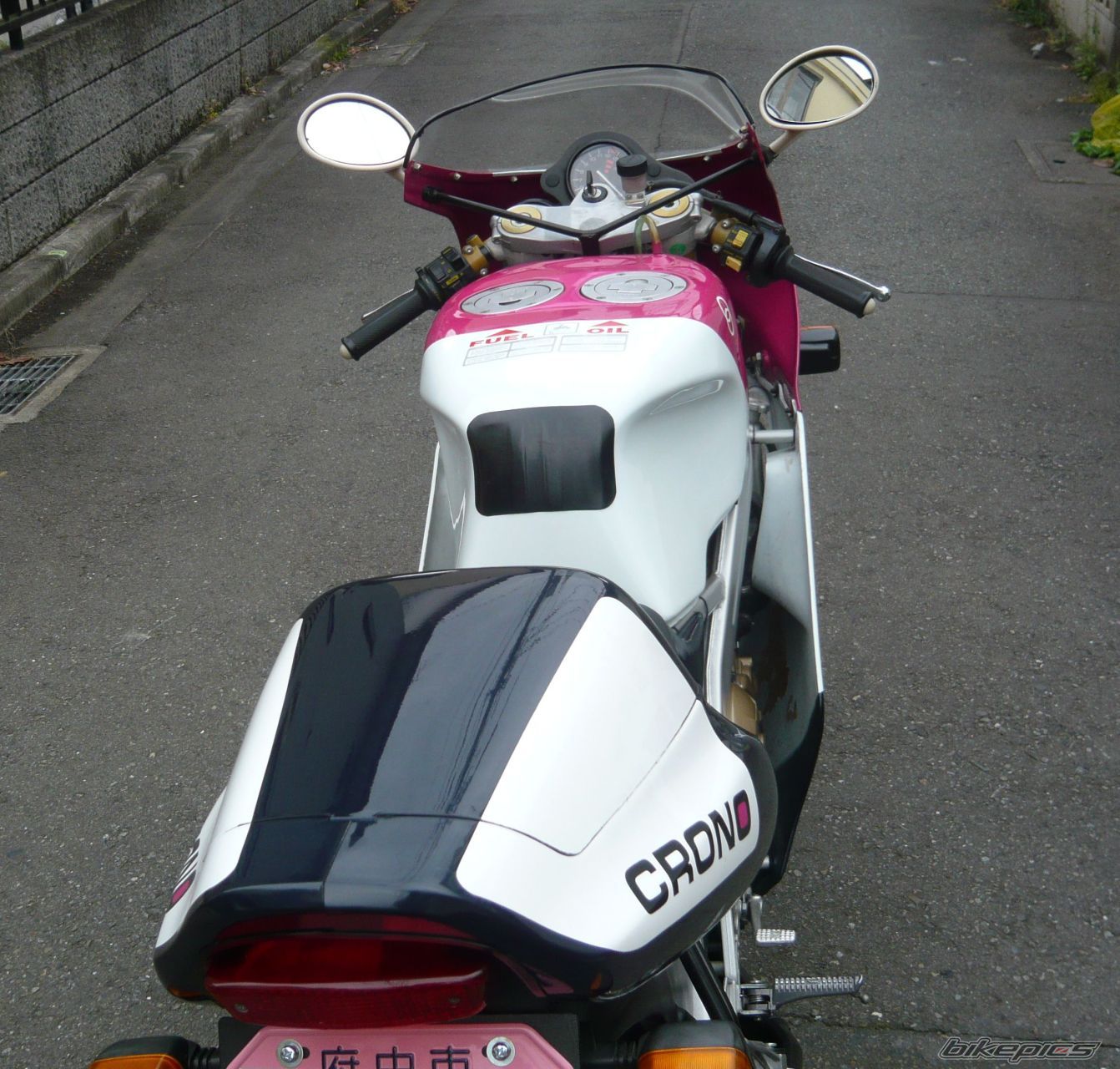 Photo 1988897