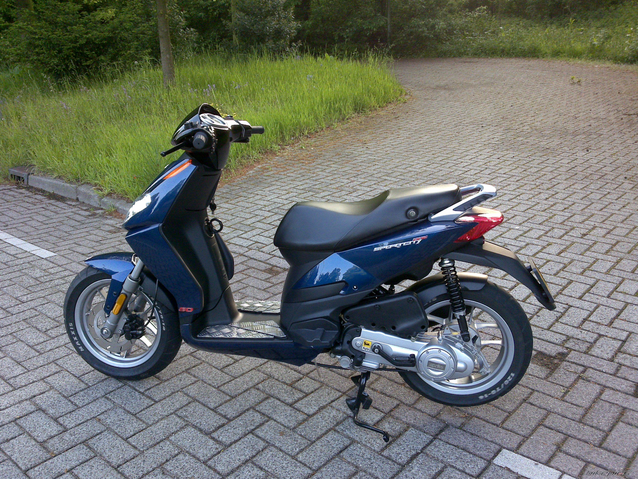 Photo 1988986