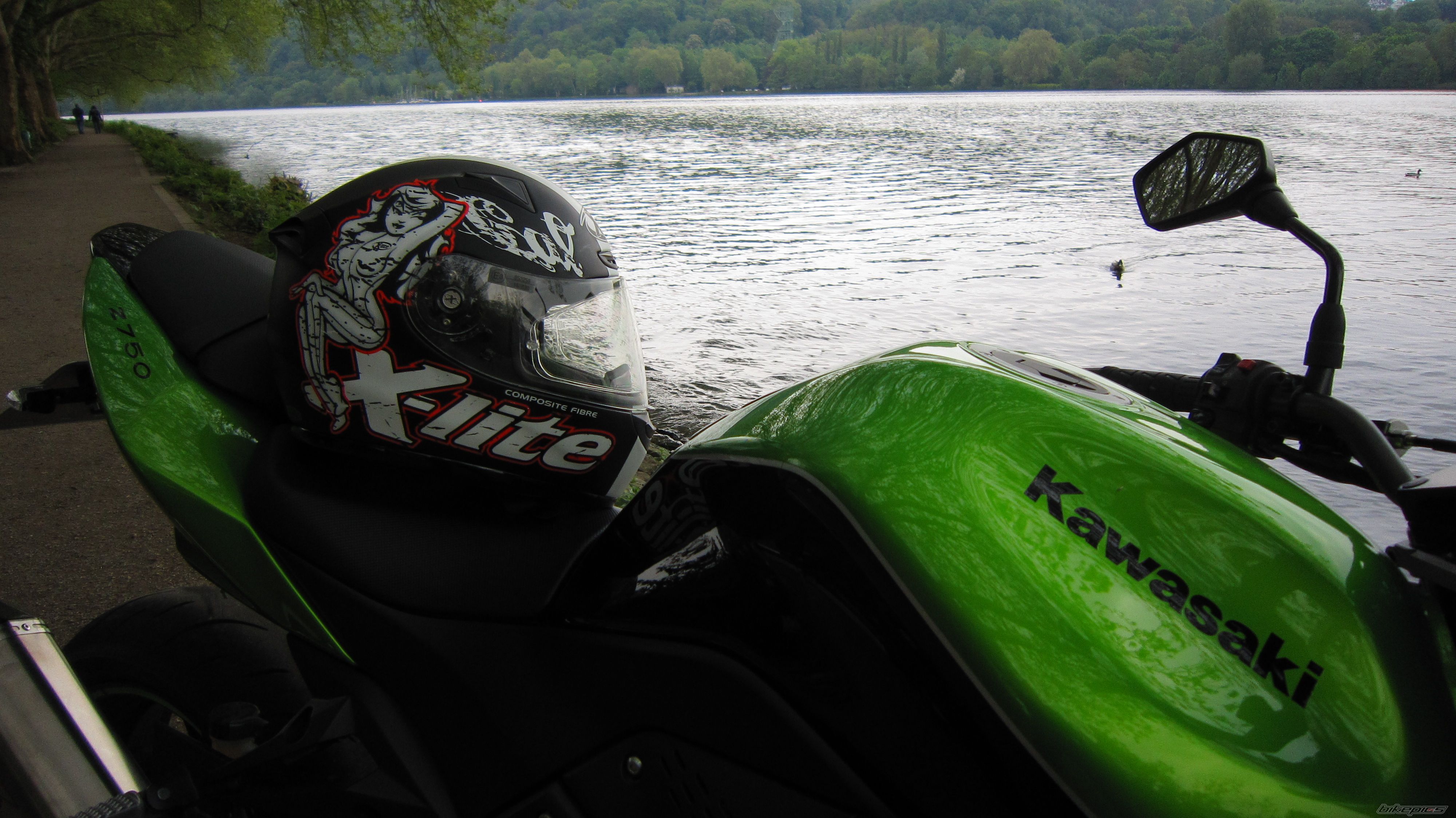 Bike Photo 1989058