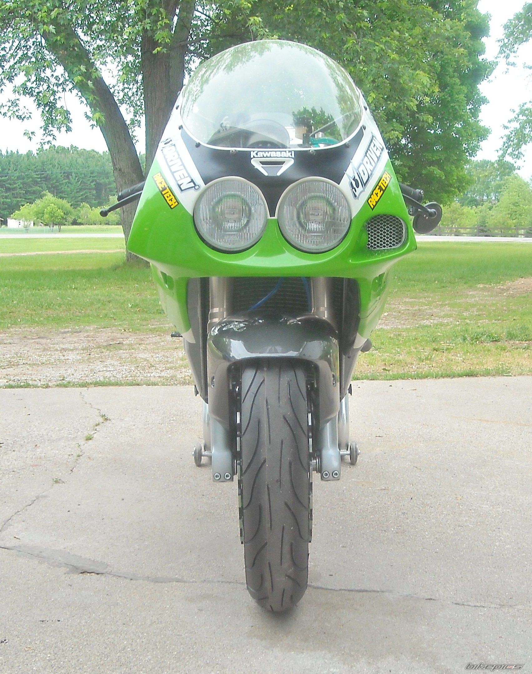 Bike Photo 1989096