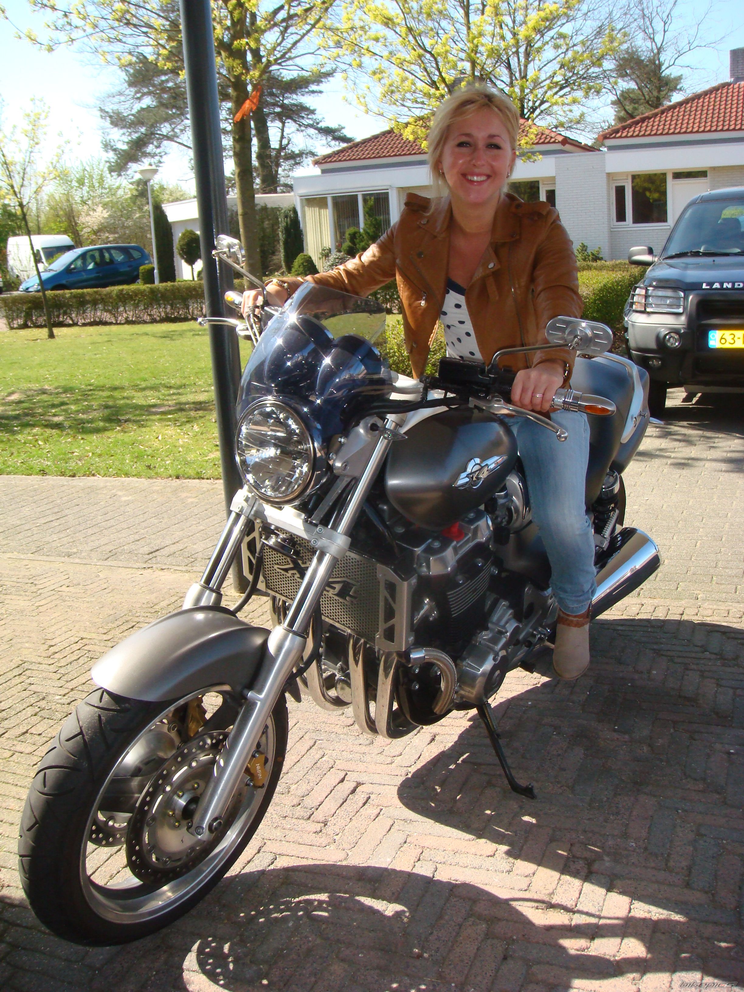 Bike Photo 1989344