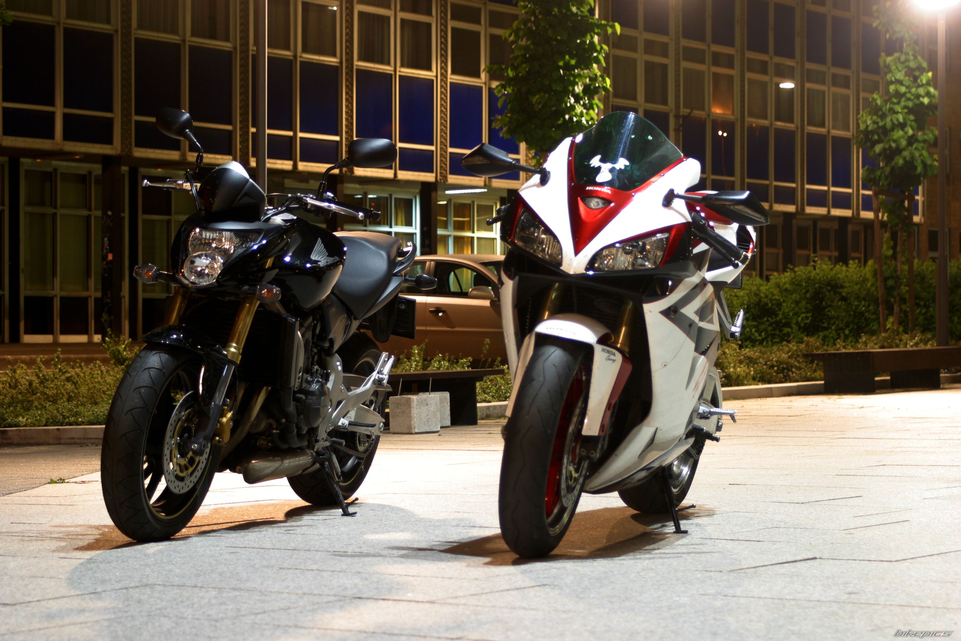 Bike Photo 1989549