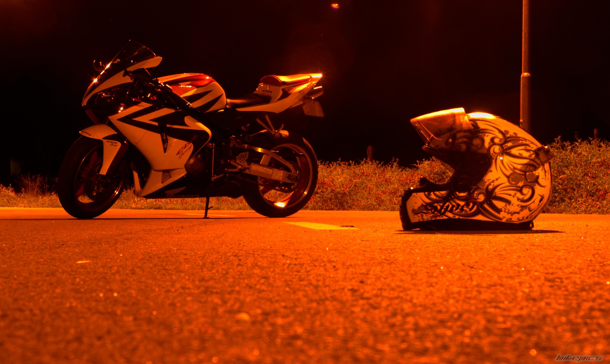 Bike Photo 1989556
