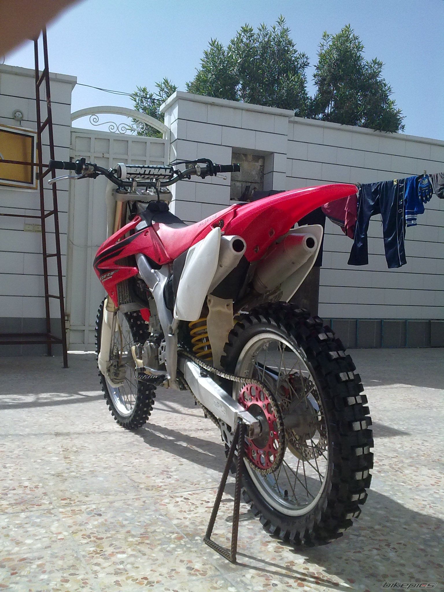 Bike Photo 1989604