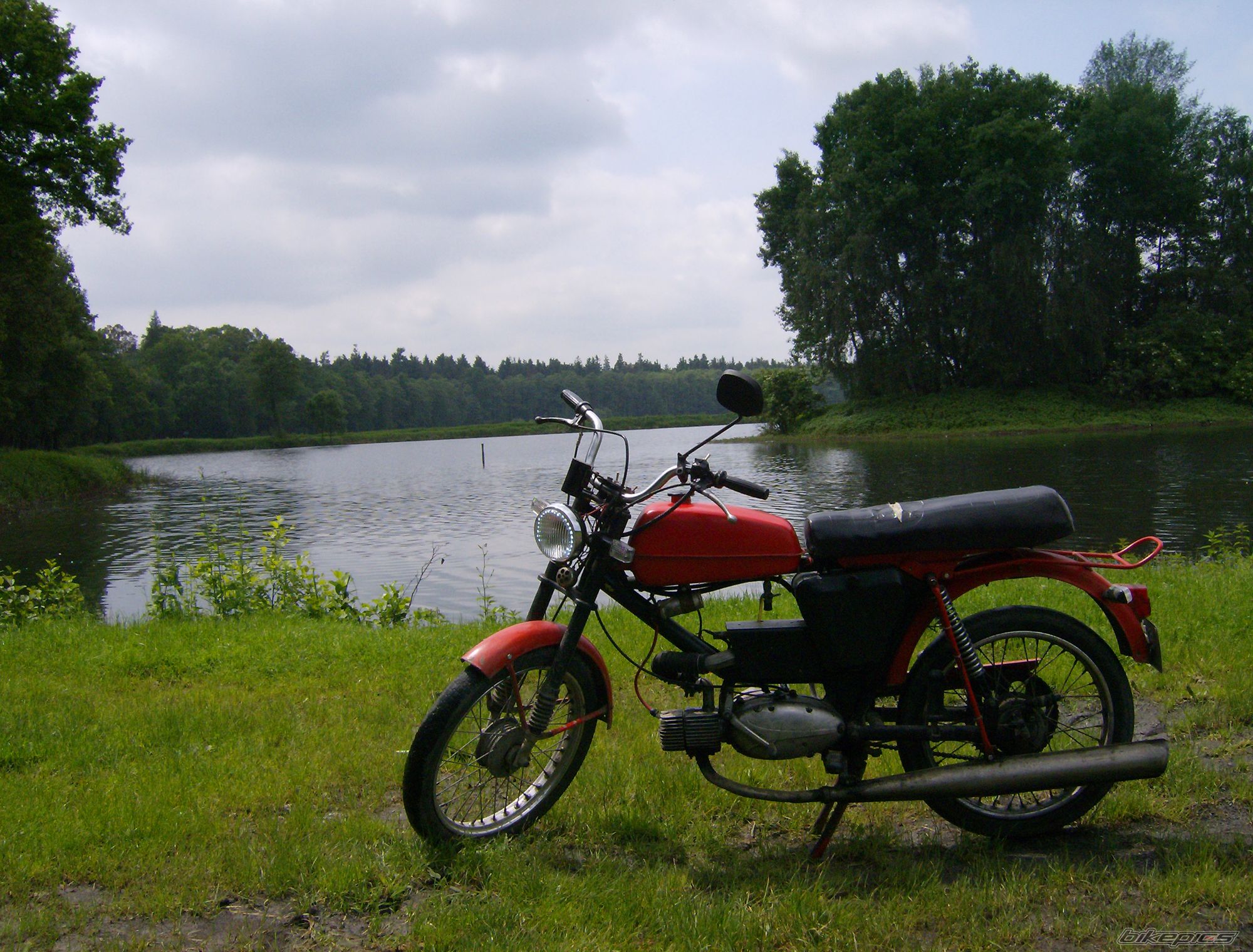 Bike Photo 1989606
