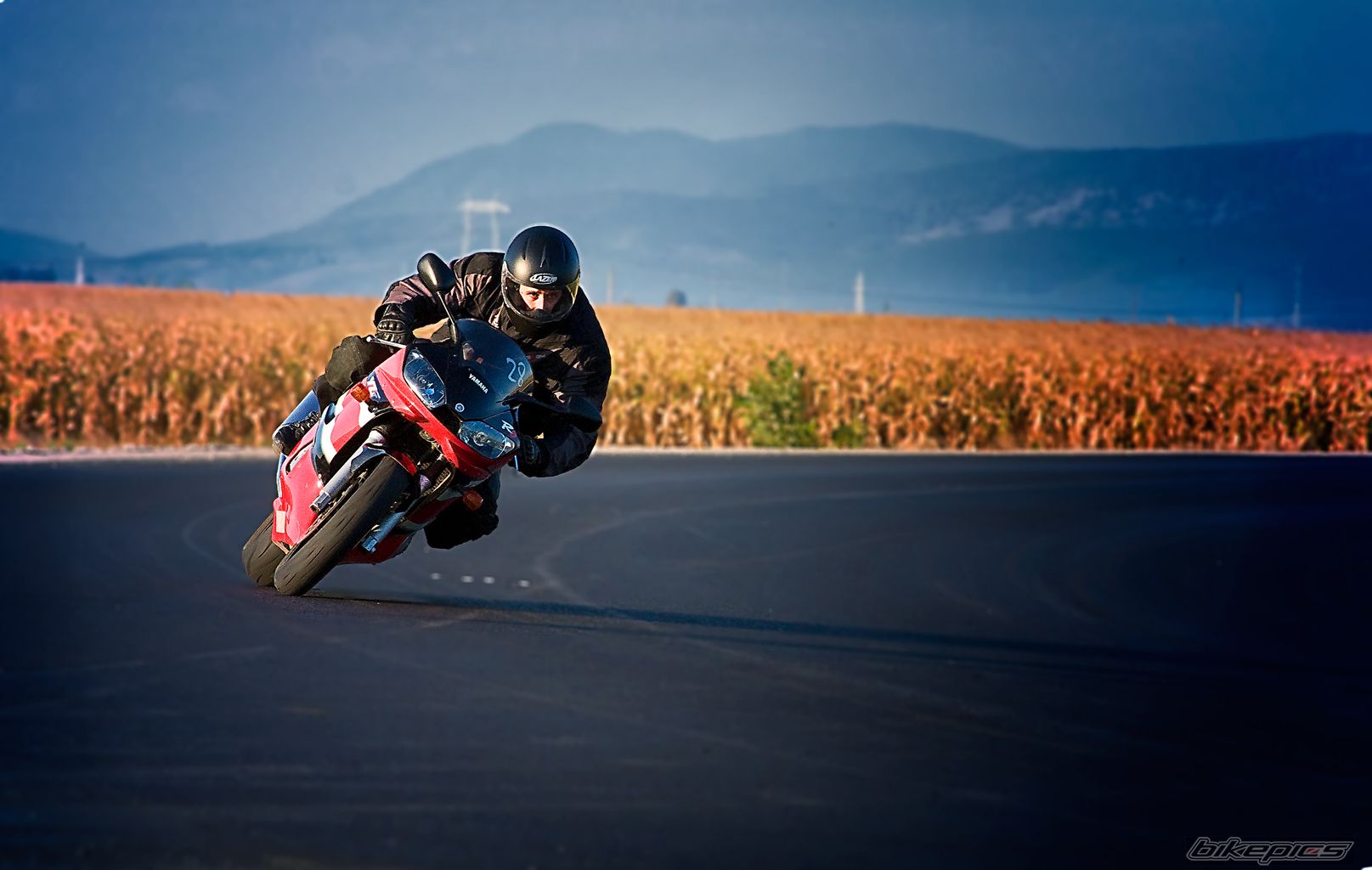 Bike Photo 1989659