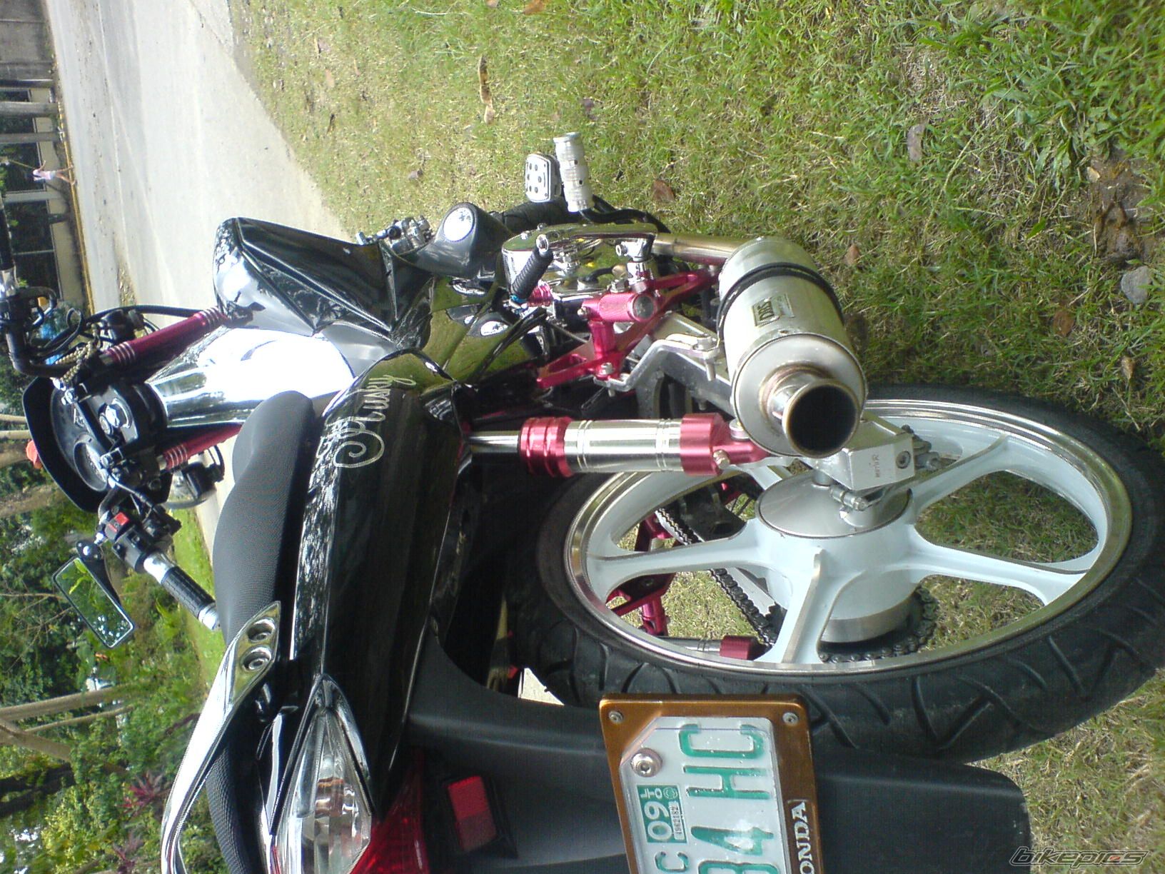 Photo 1990024