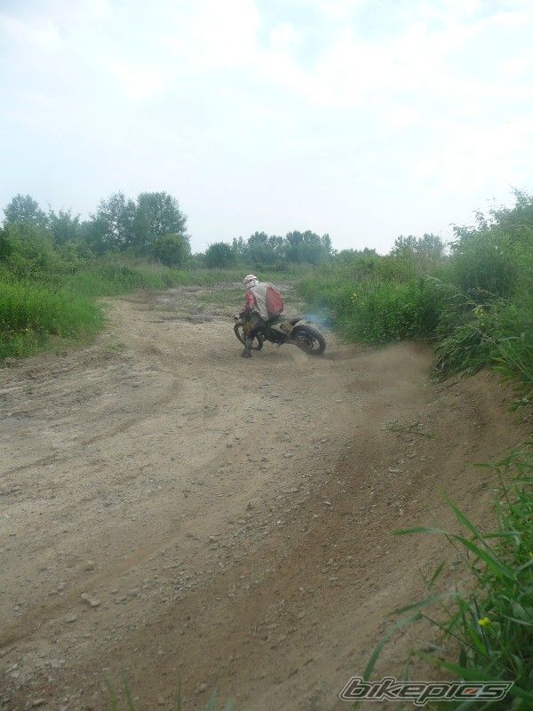 Bike Photo 1990046