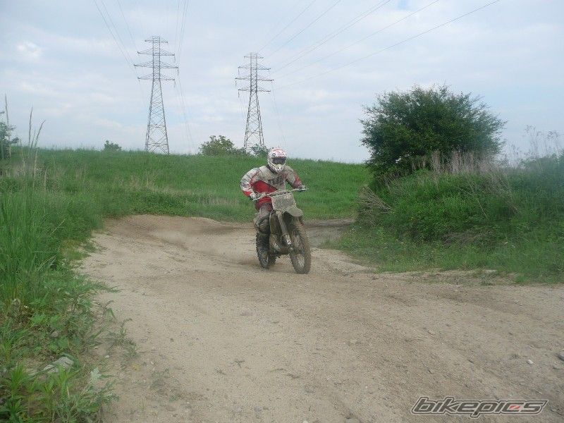 Bike Photo 1990056