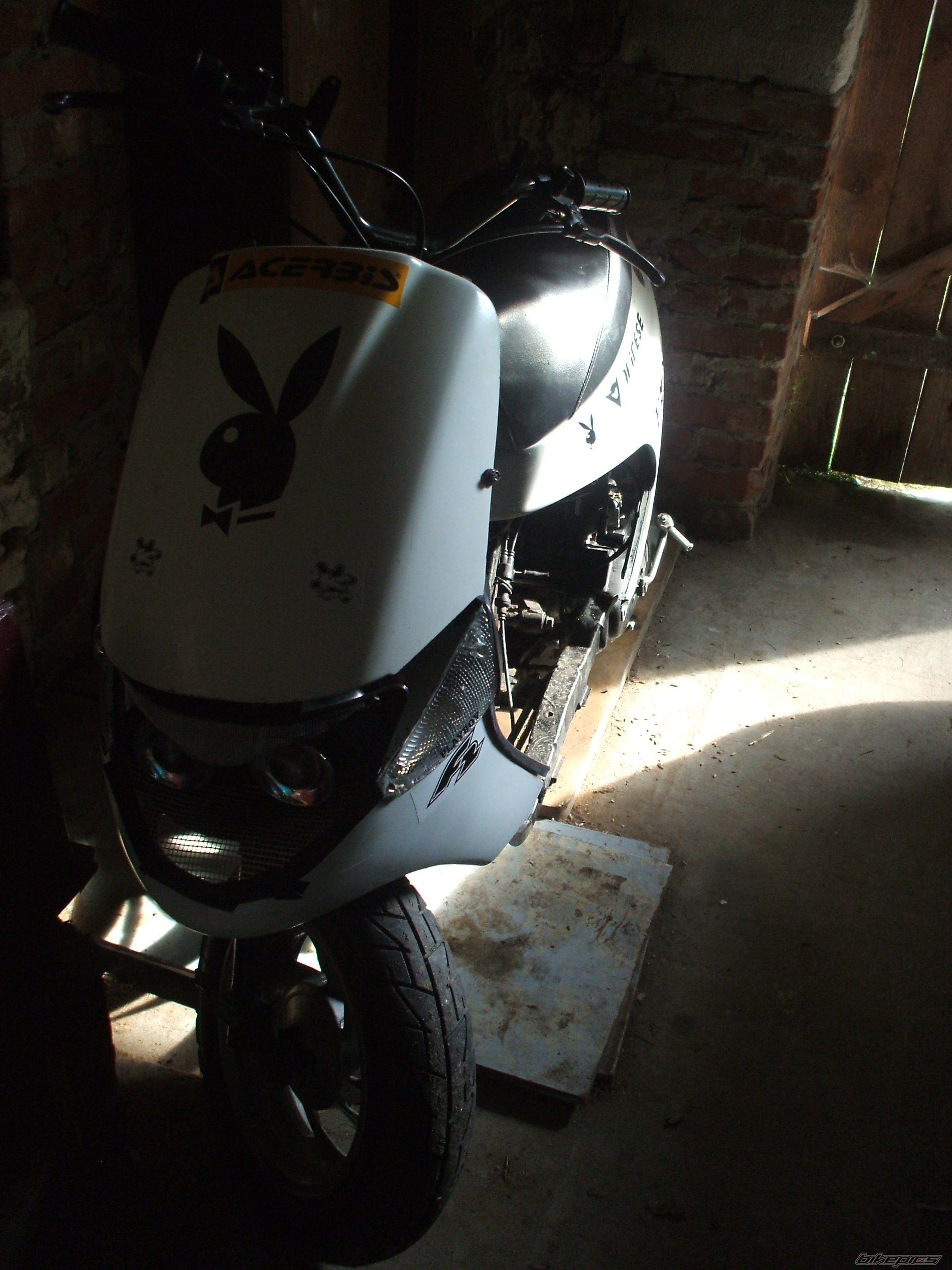 Bike Photo 1990249