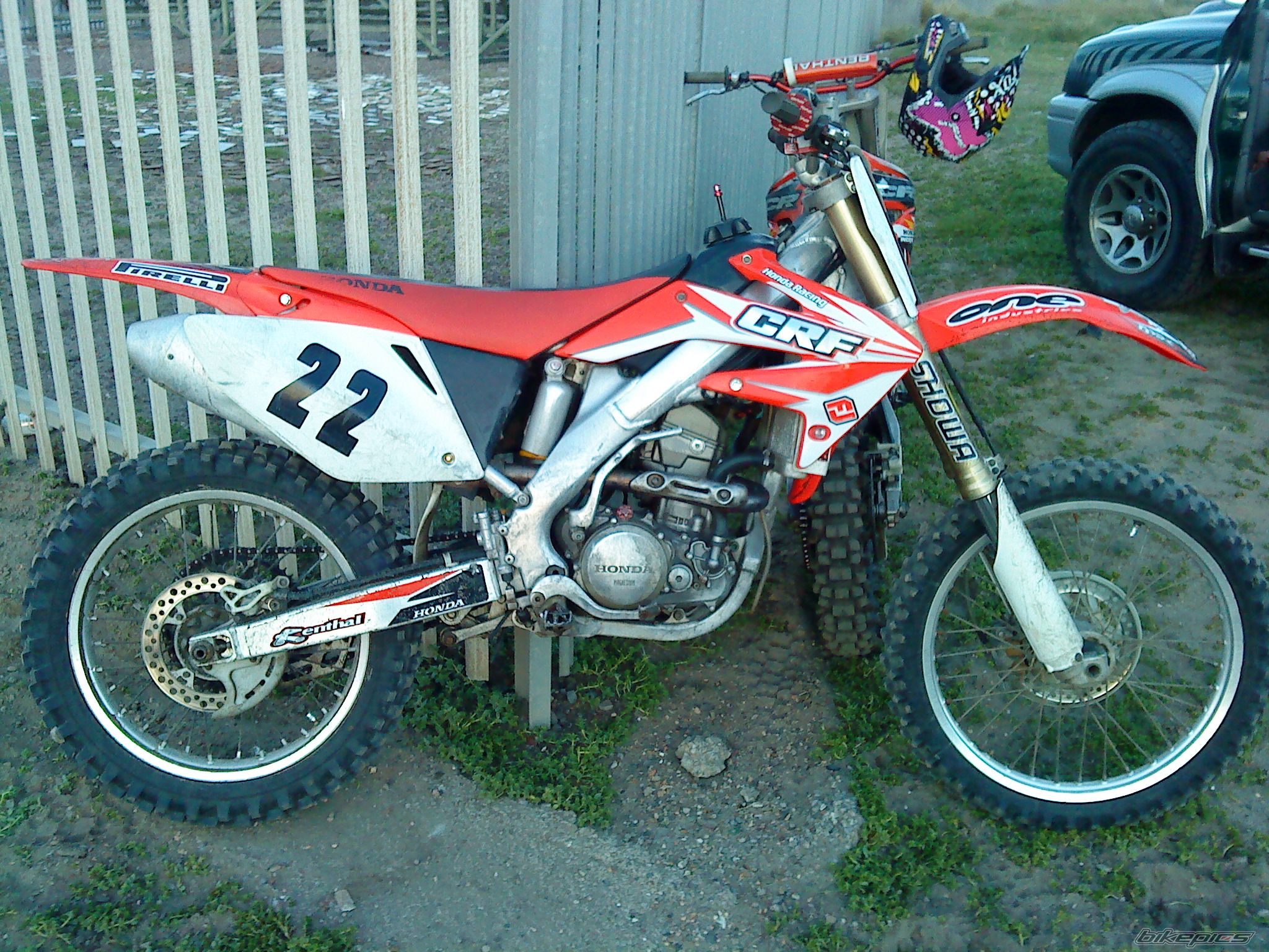 Photo 1990263