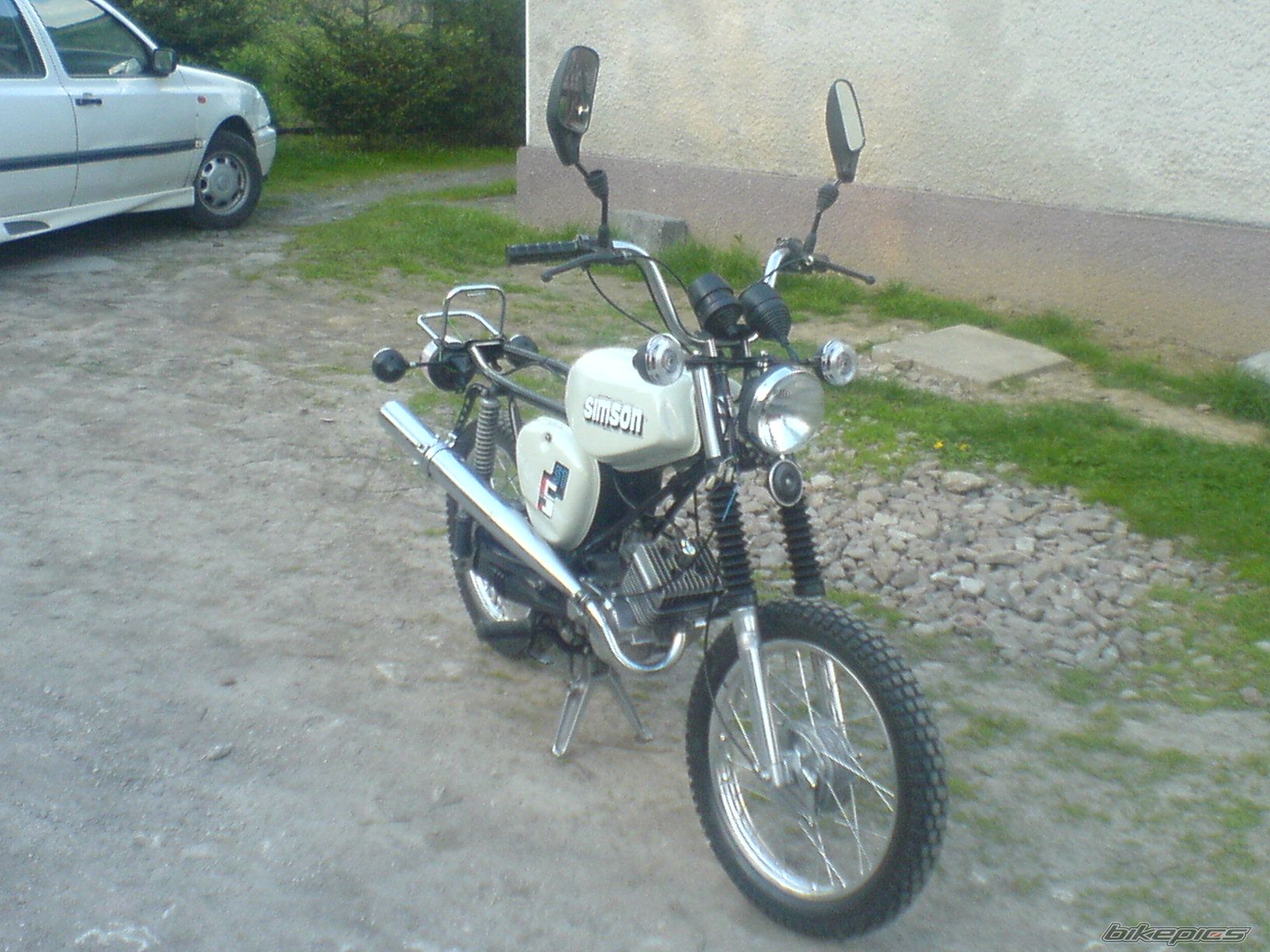 Photo 1990449