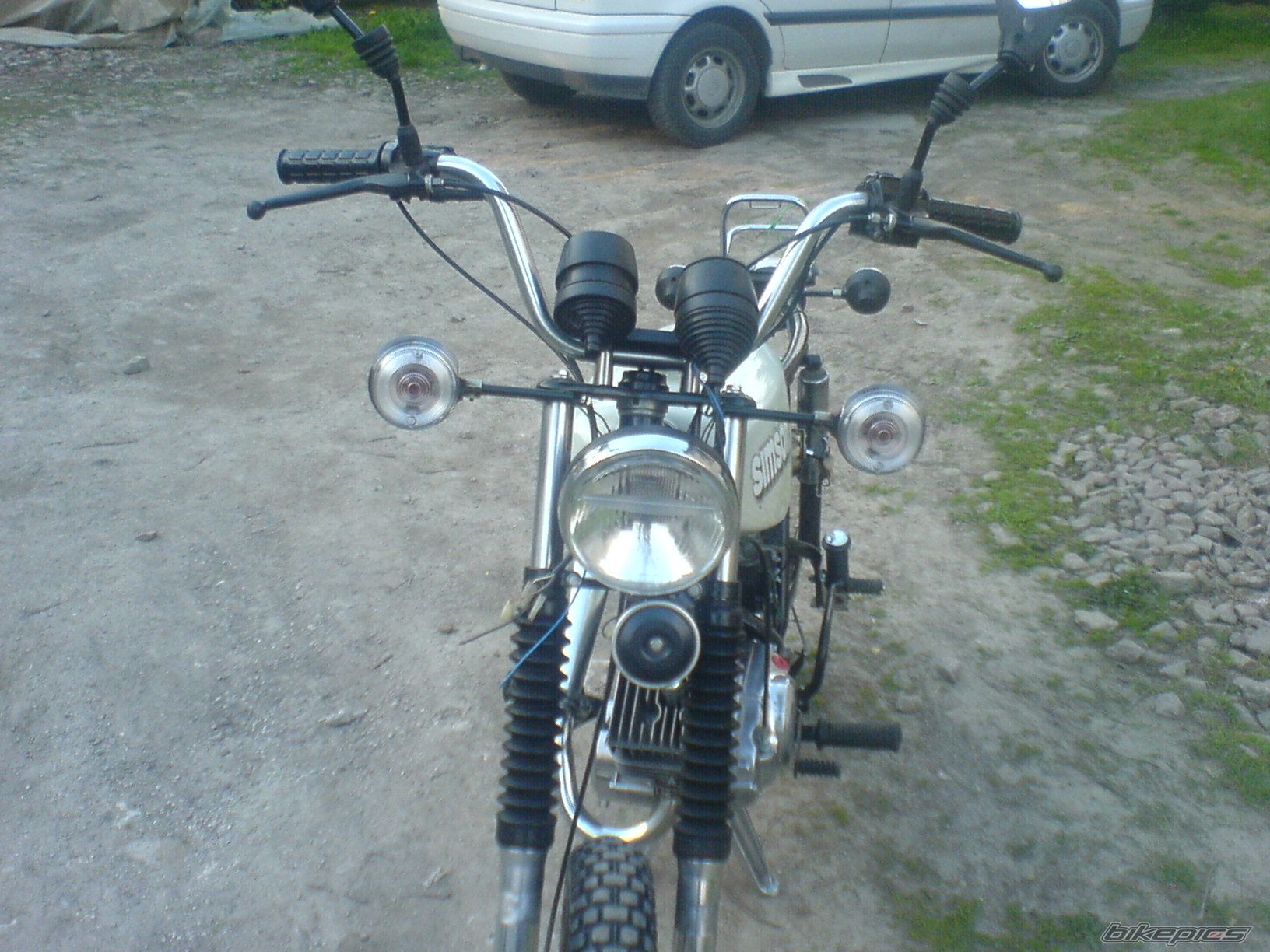 Photo 1990452