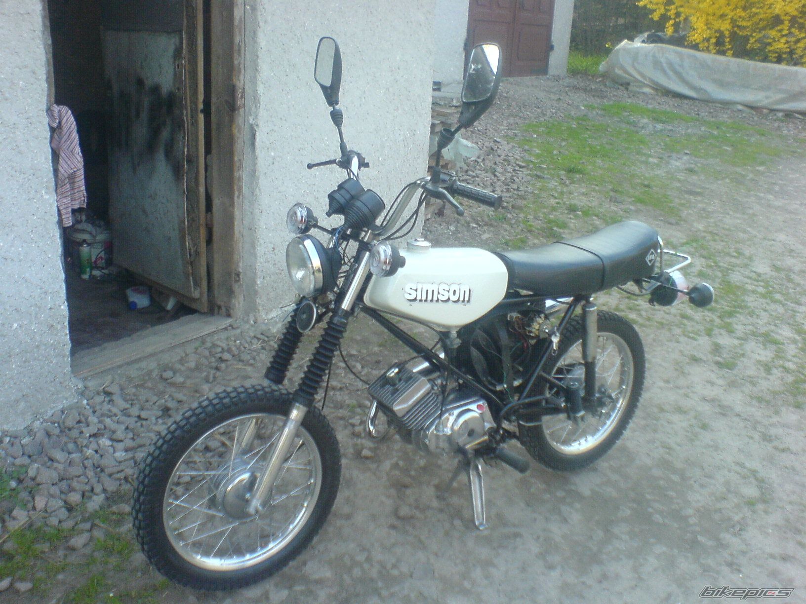 Photo 1990454