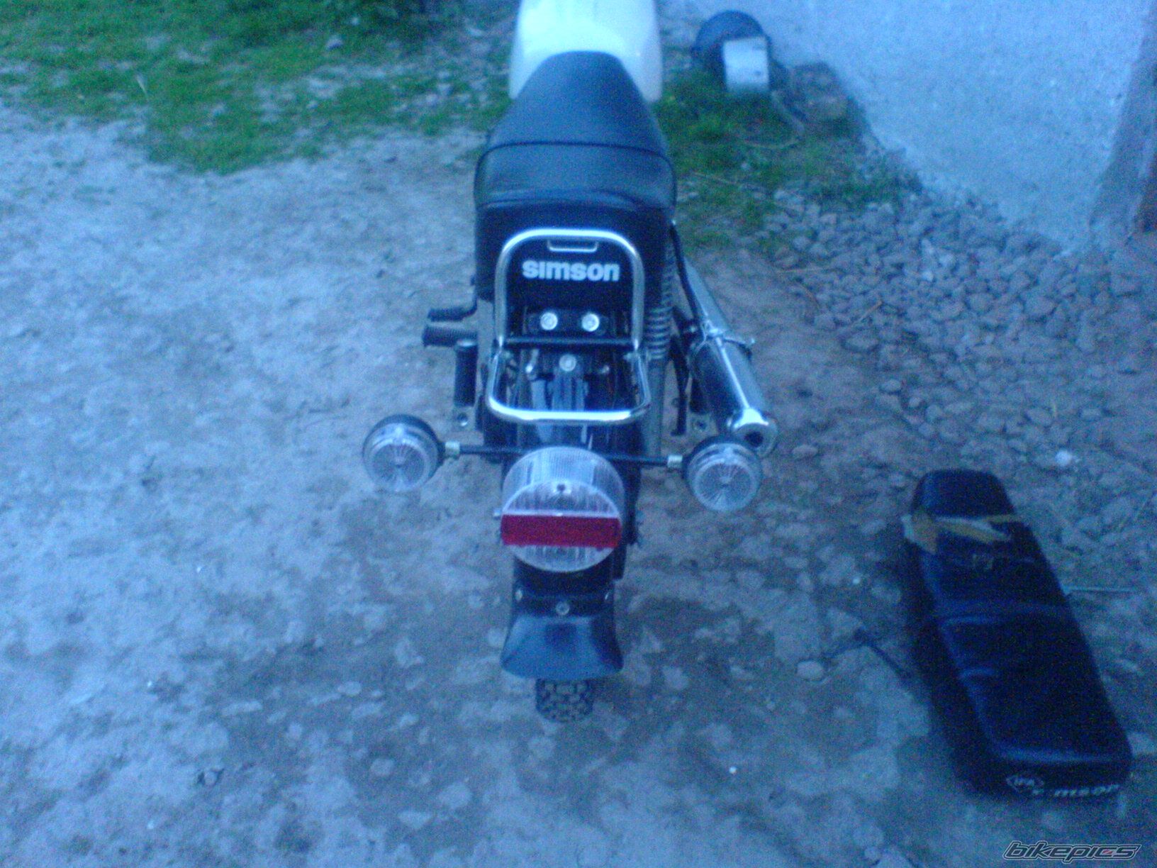 Photo 1990460