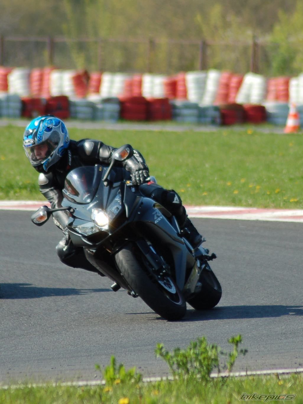 Bike Photo 1990536