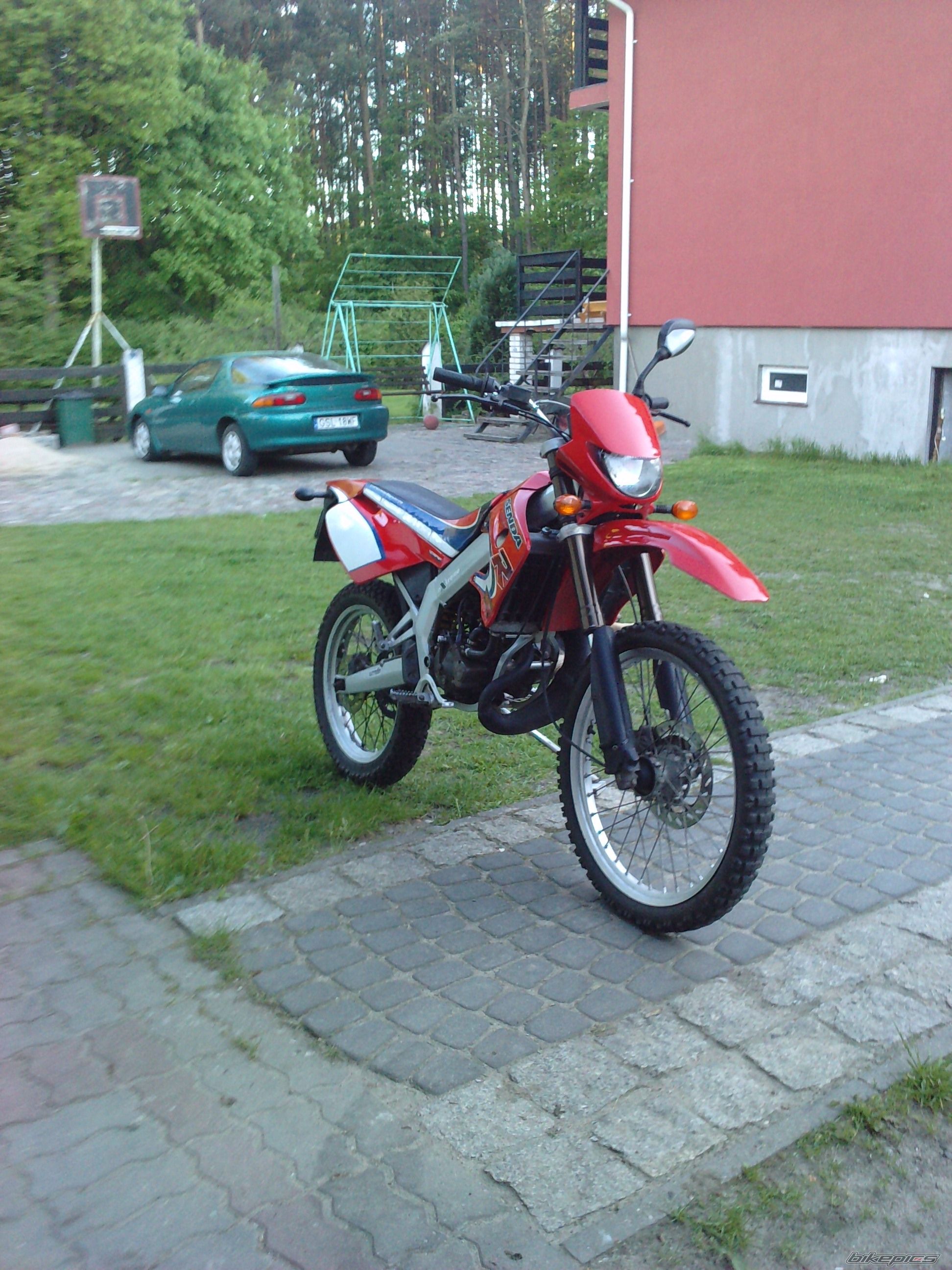 Photo 1990613