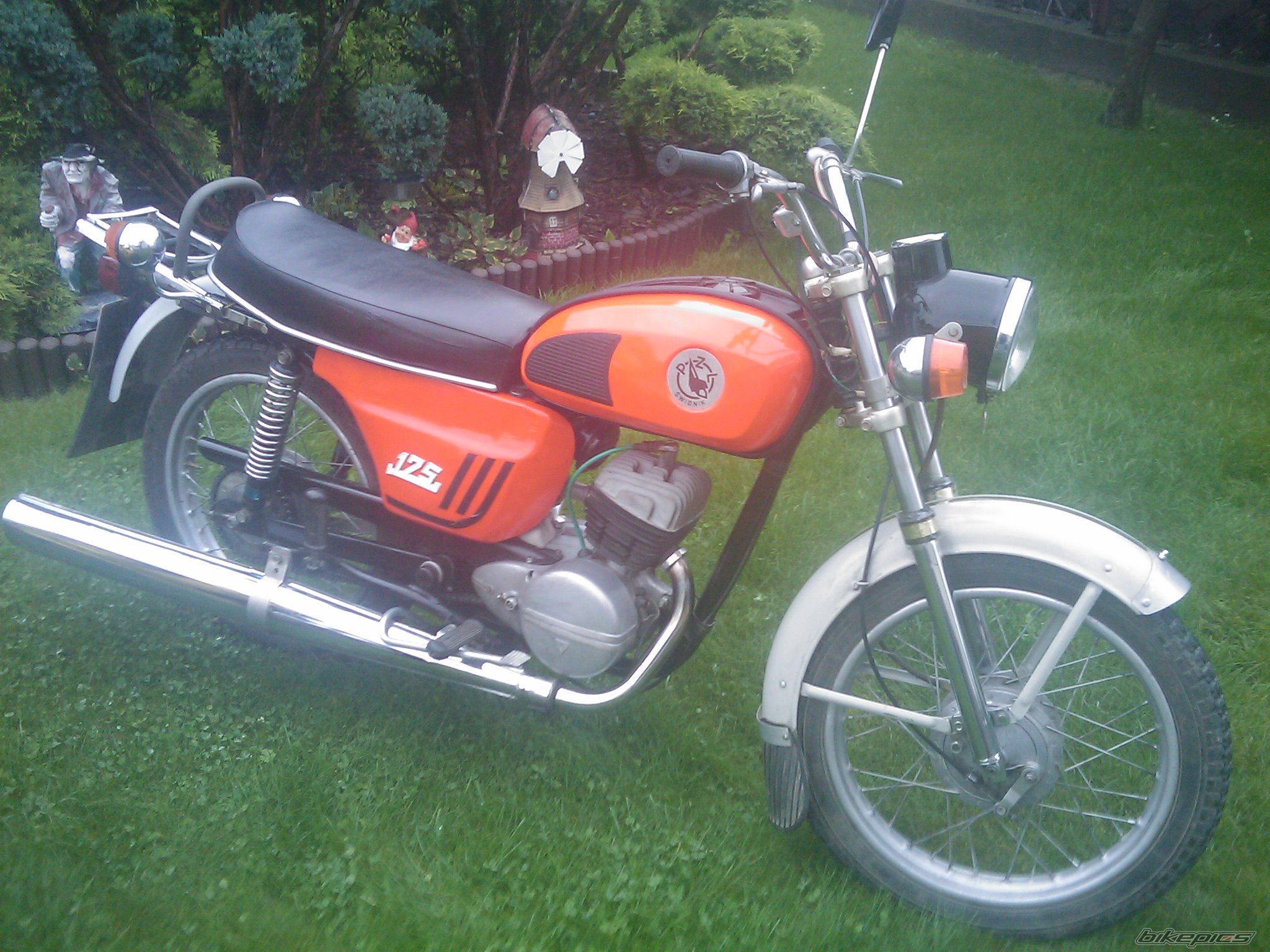 Bike Photo 1990621