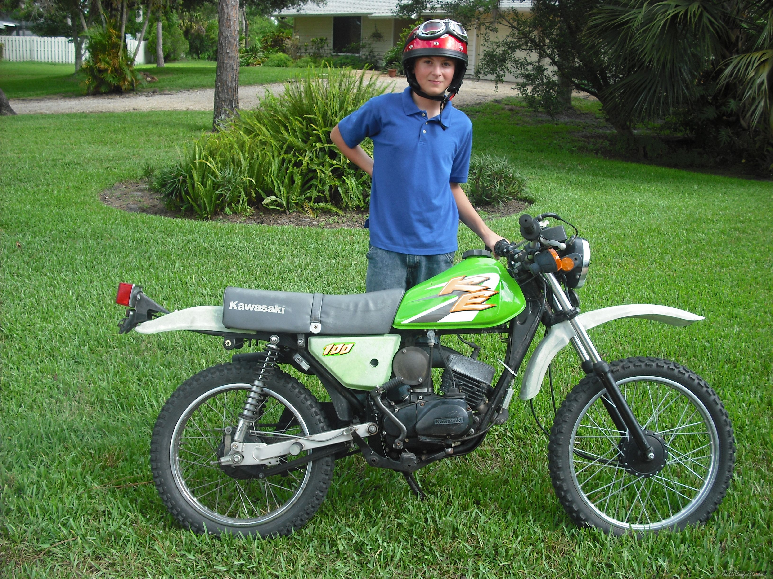 Bike Photo 1990805