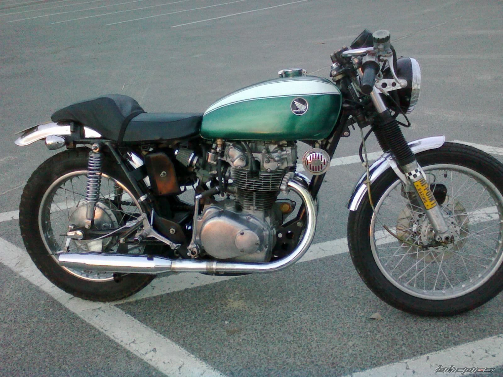 Bike Photo 1990808