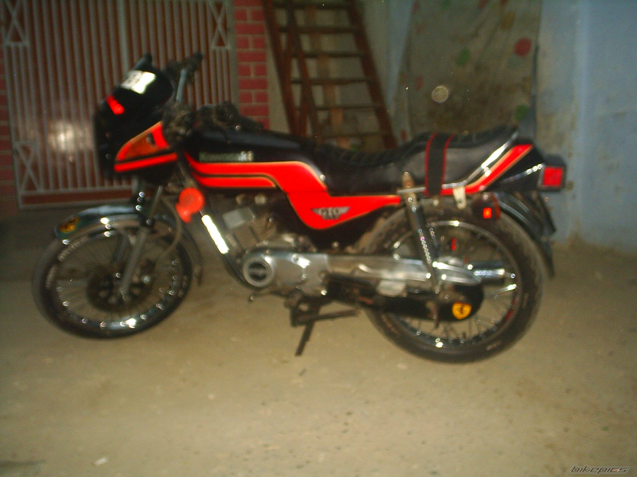 Photo 1990843