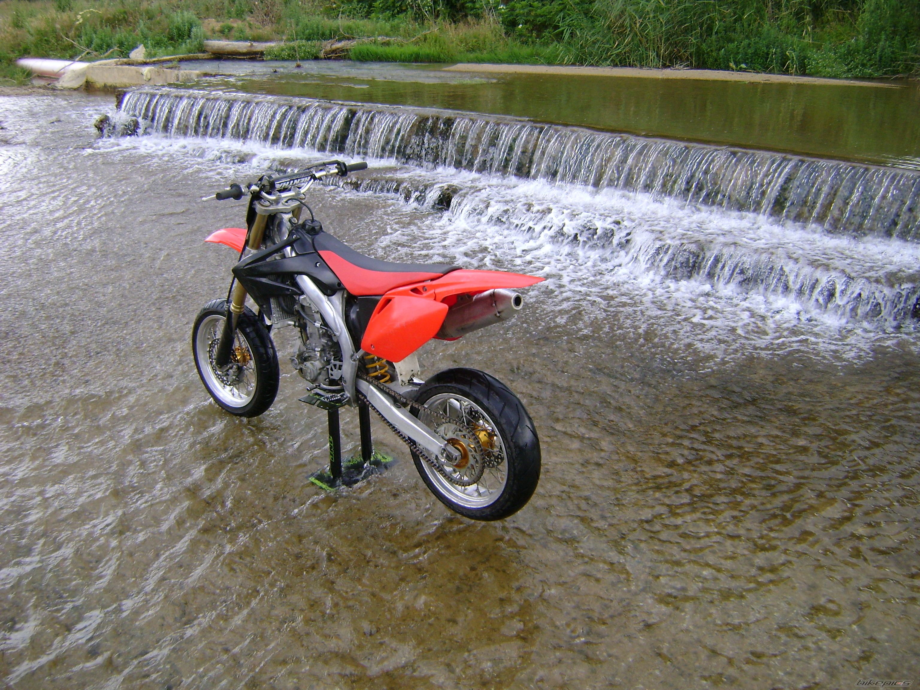 Bike Photo 1991221