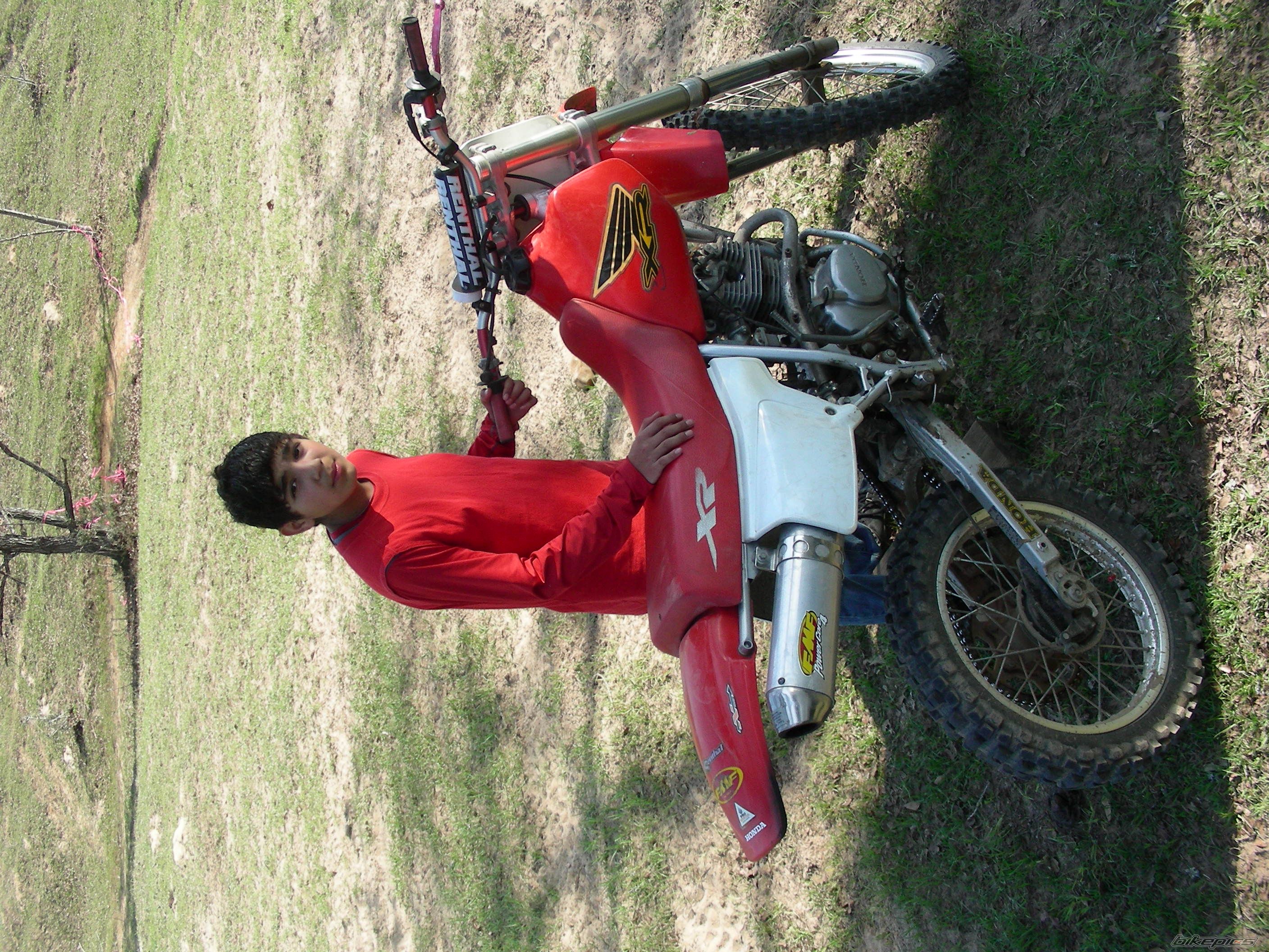 Photo 1991488