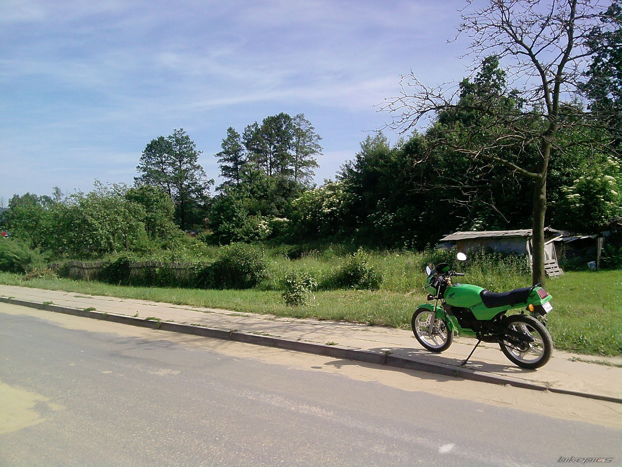 Bike Photo 1991863