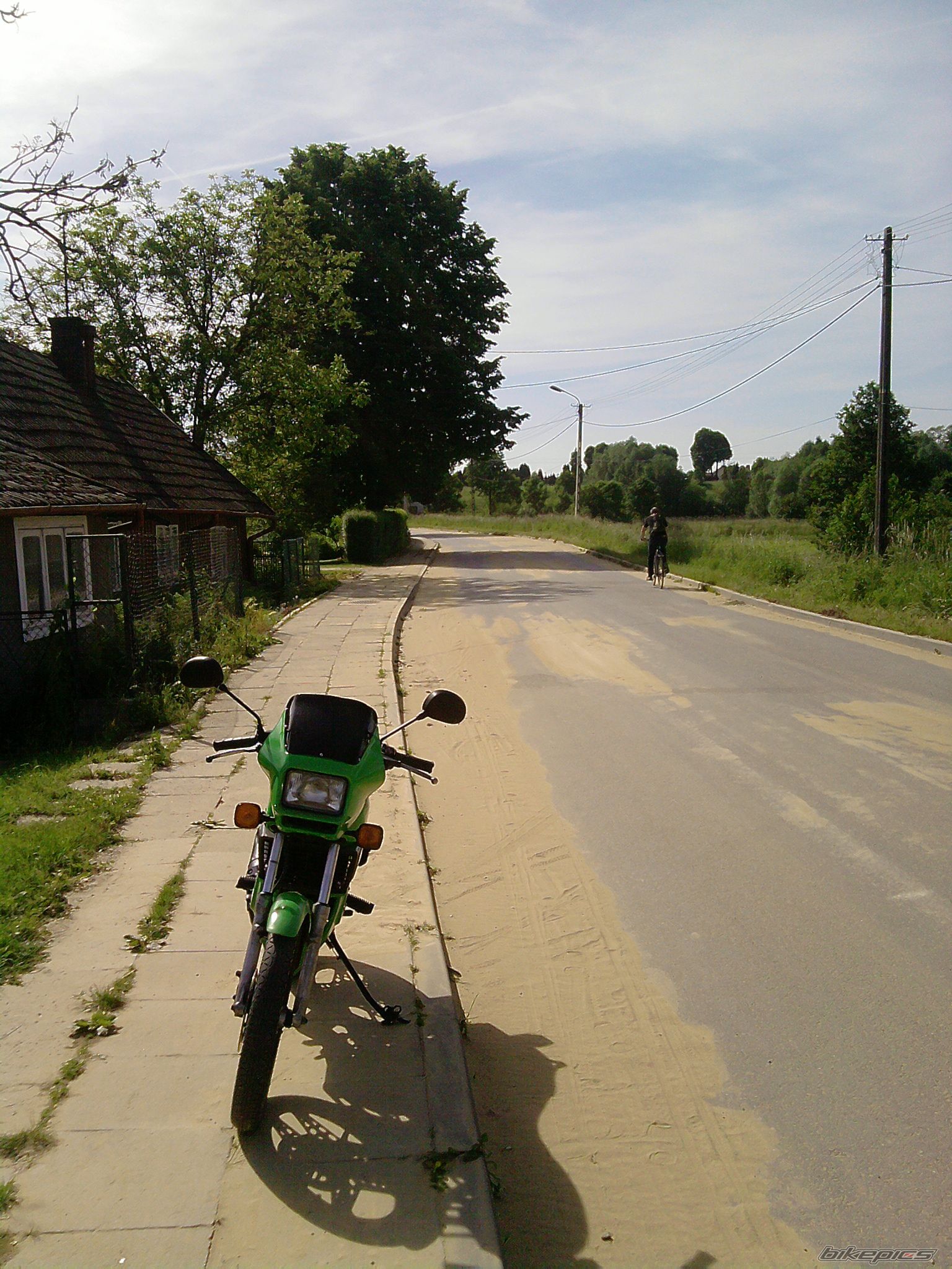 Bike Photo 1991868