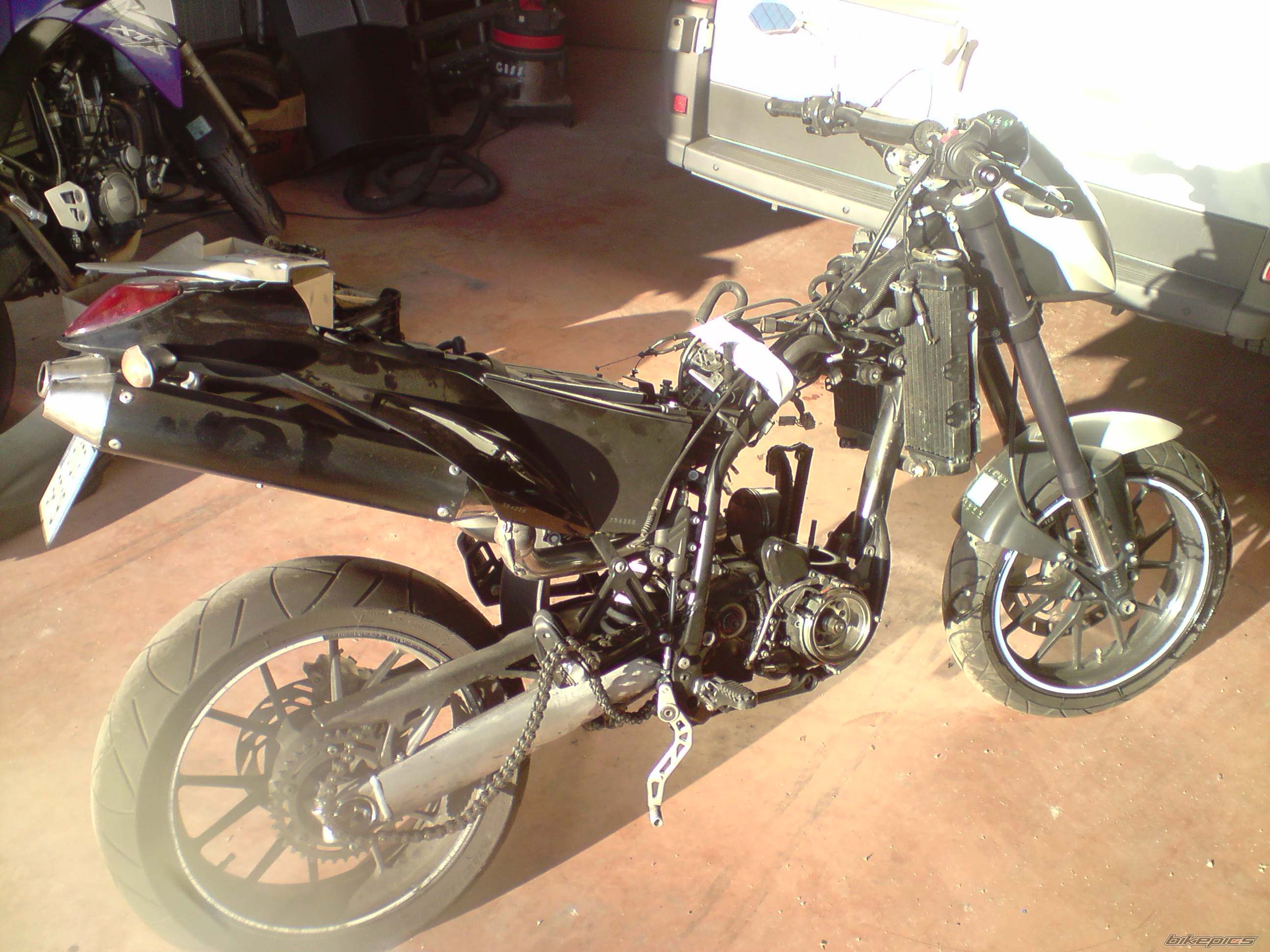 Bike Photo 1992008