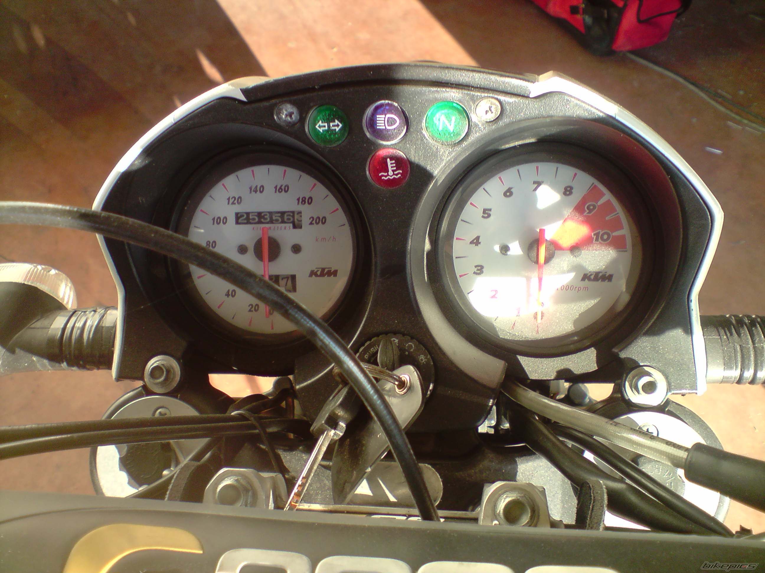 Bike Photo 1992014