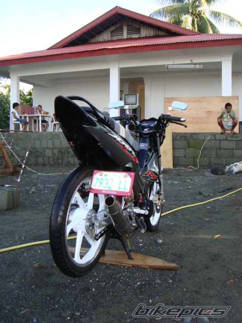 Photo 1992276