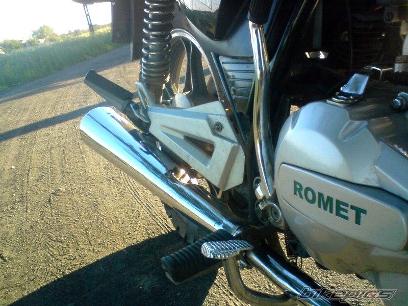 Photo 1992377