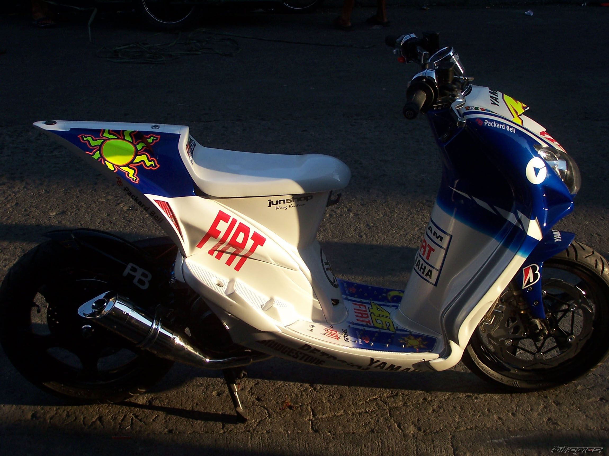 Bike Photo 1992778