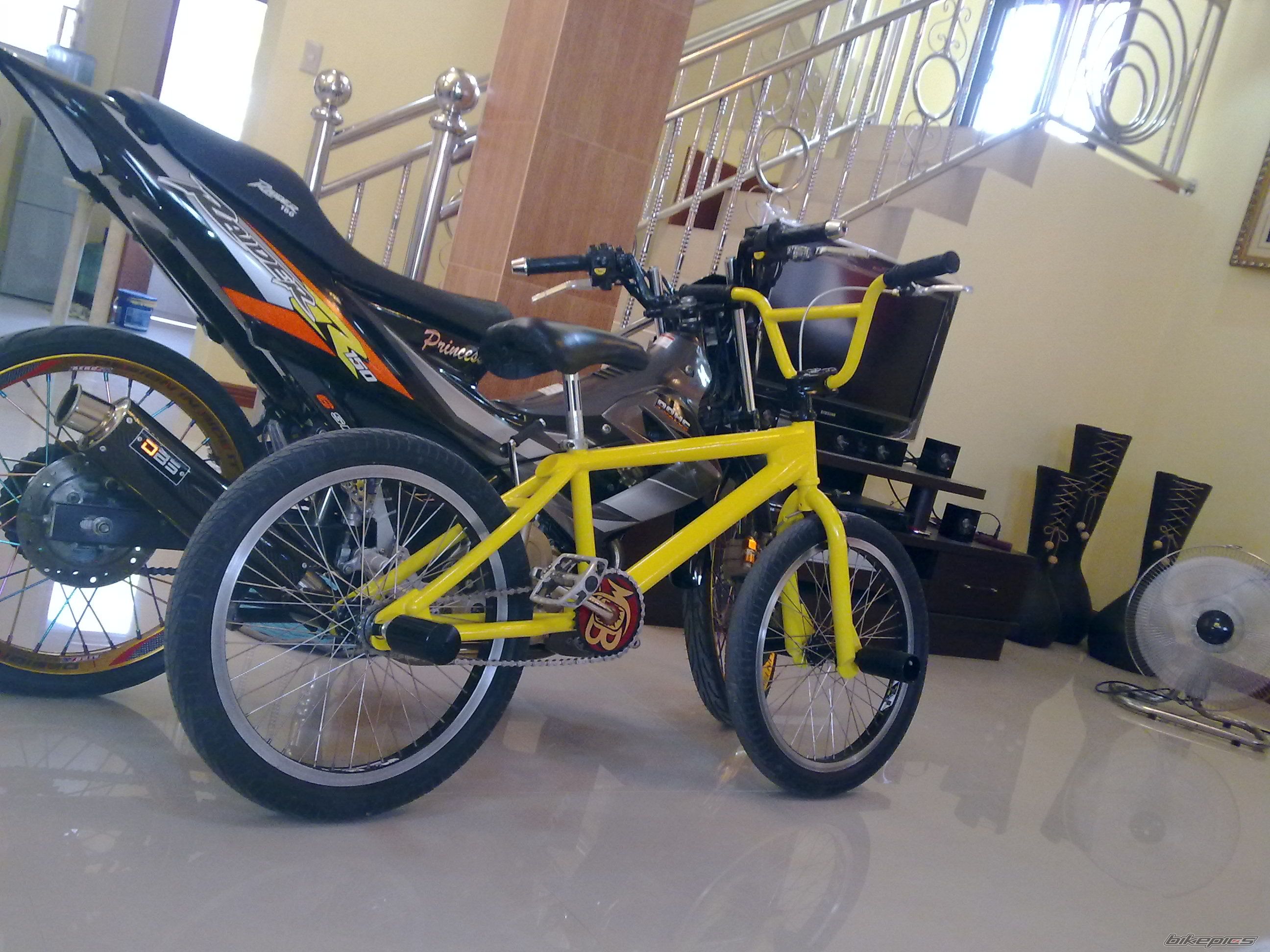 Bike Photo 1992985