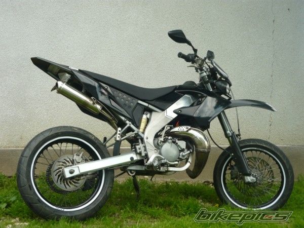 Photo 1993084