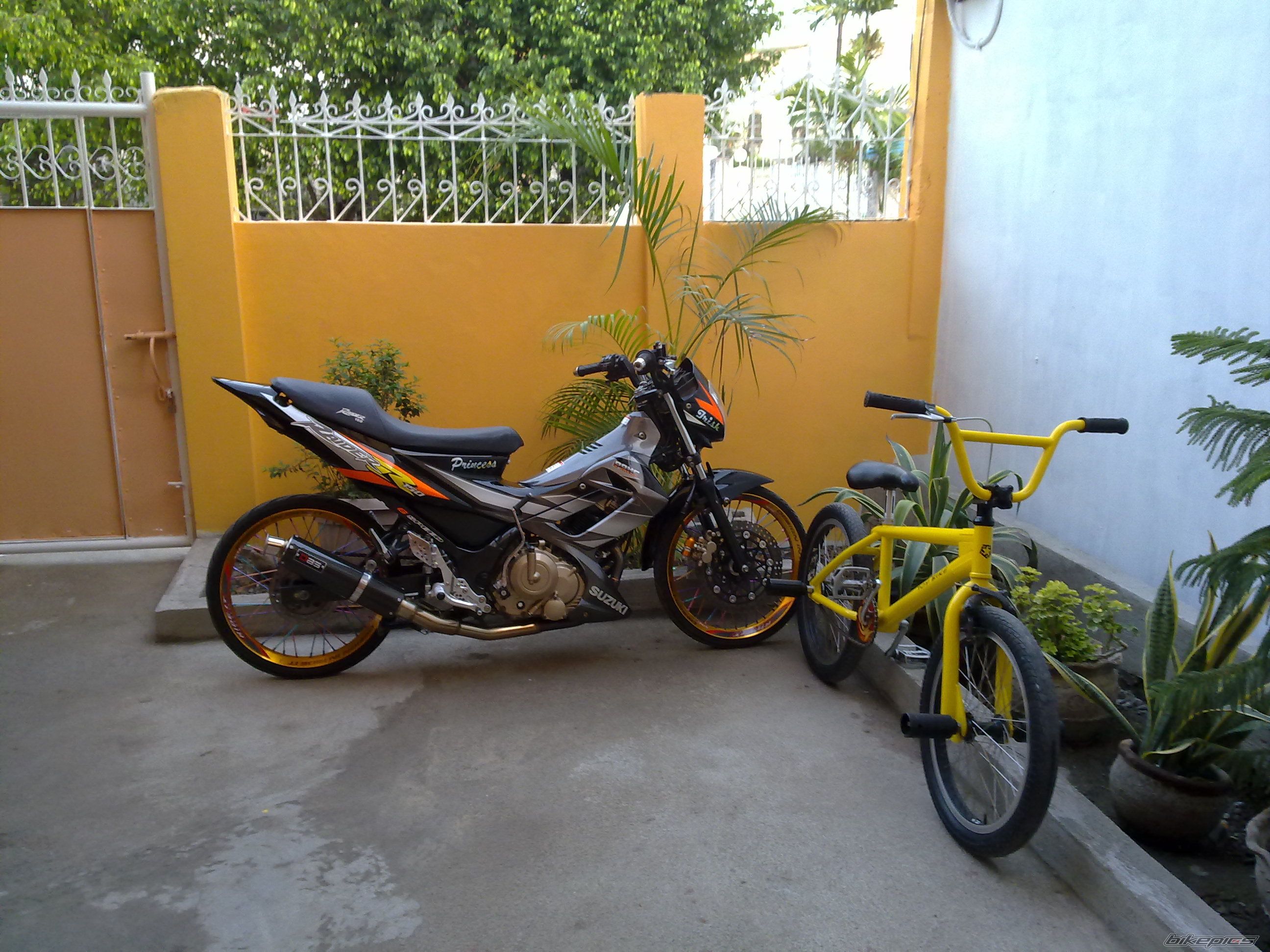 Bike Photo 1993230