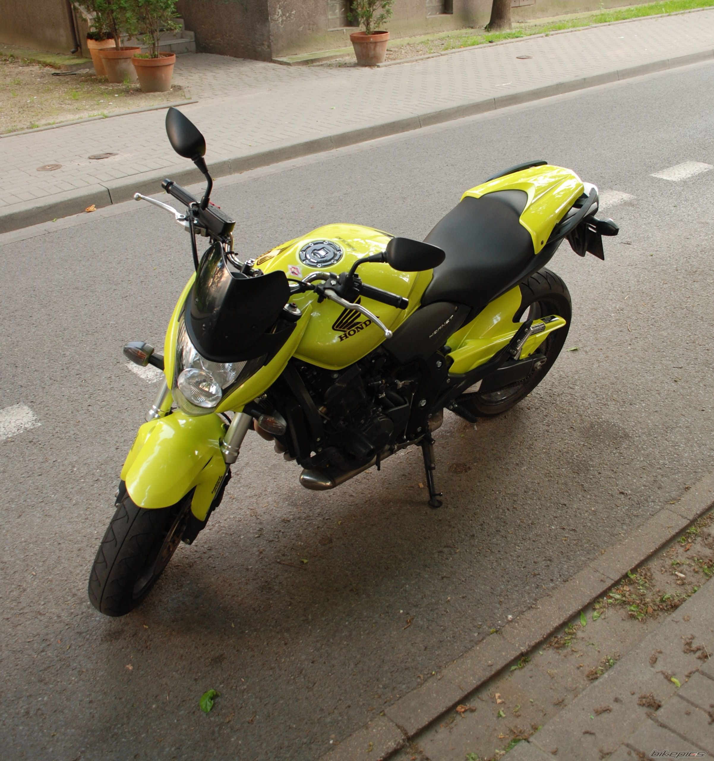 Bike Photo 1993429