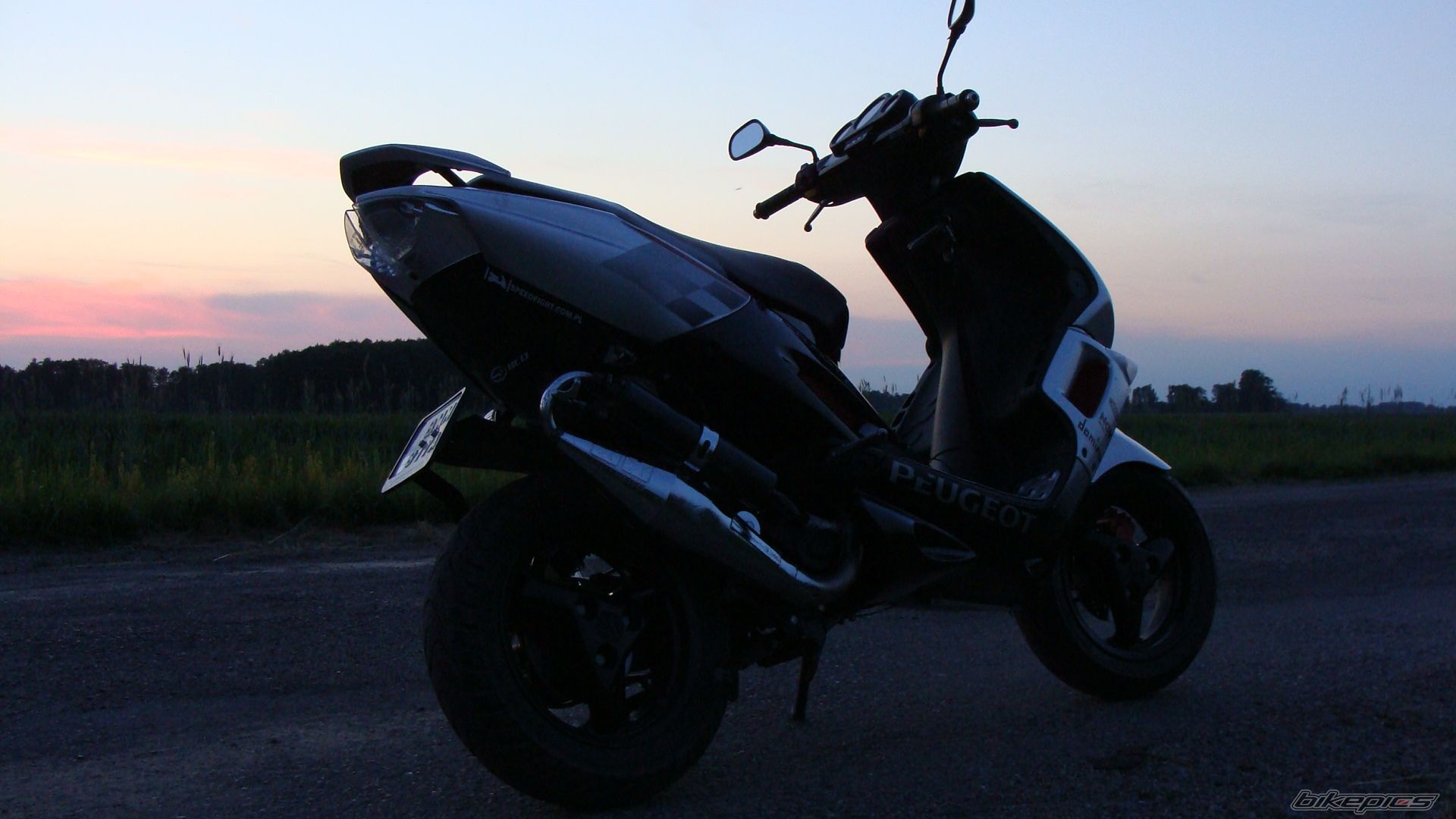Bike Photo 1993497