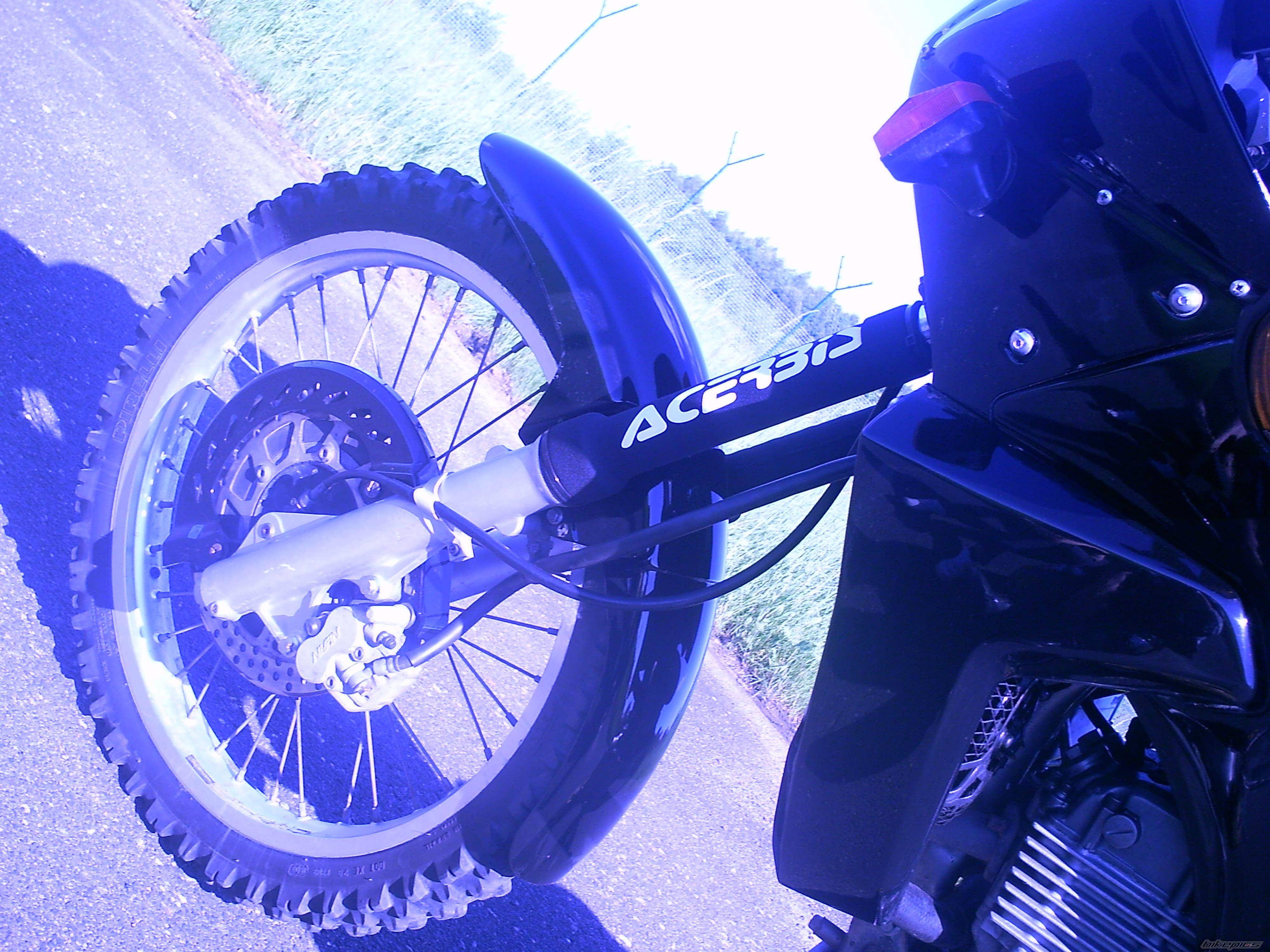 Bike Photo 1993544